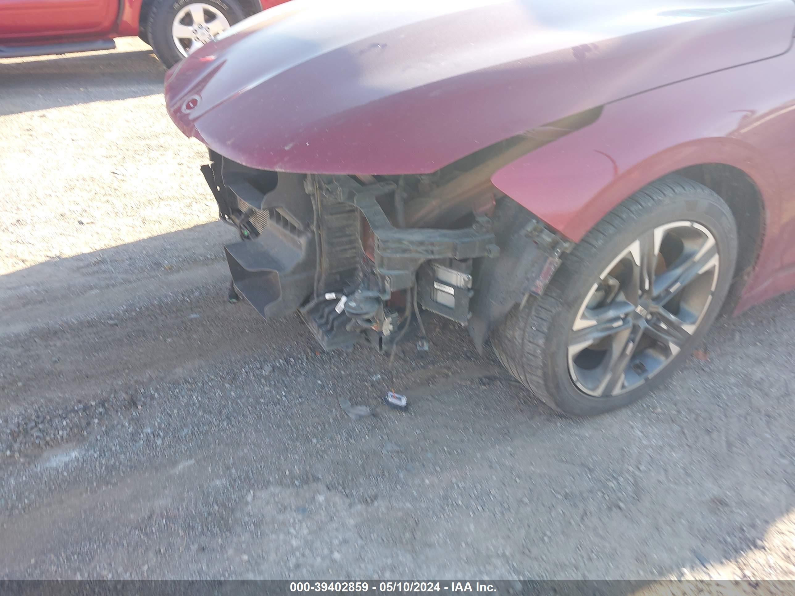 KIA K5 image 6