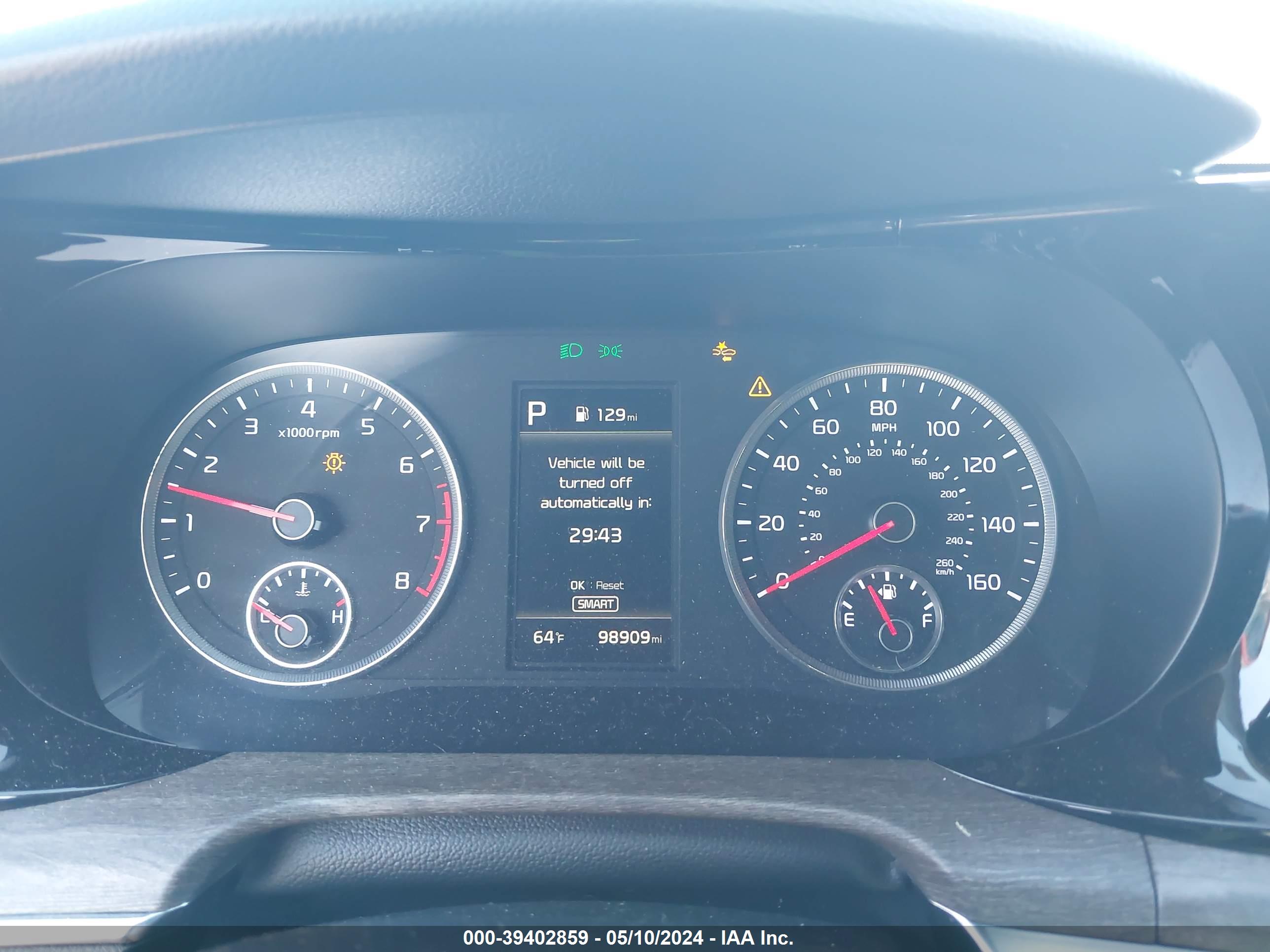 KIA K5 image 7