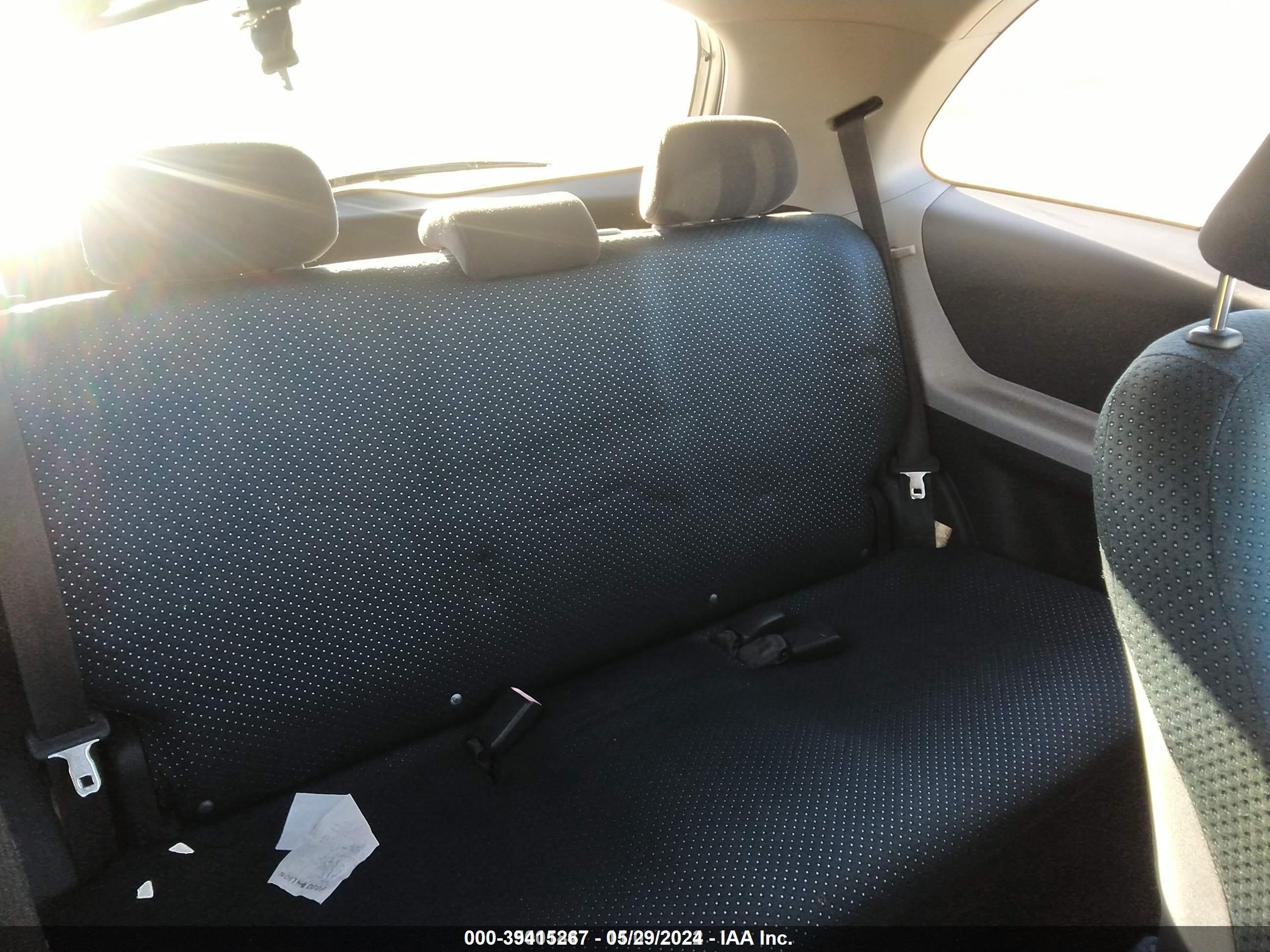 TOYOTA YARIS image 8