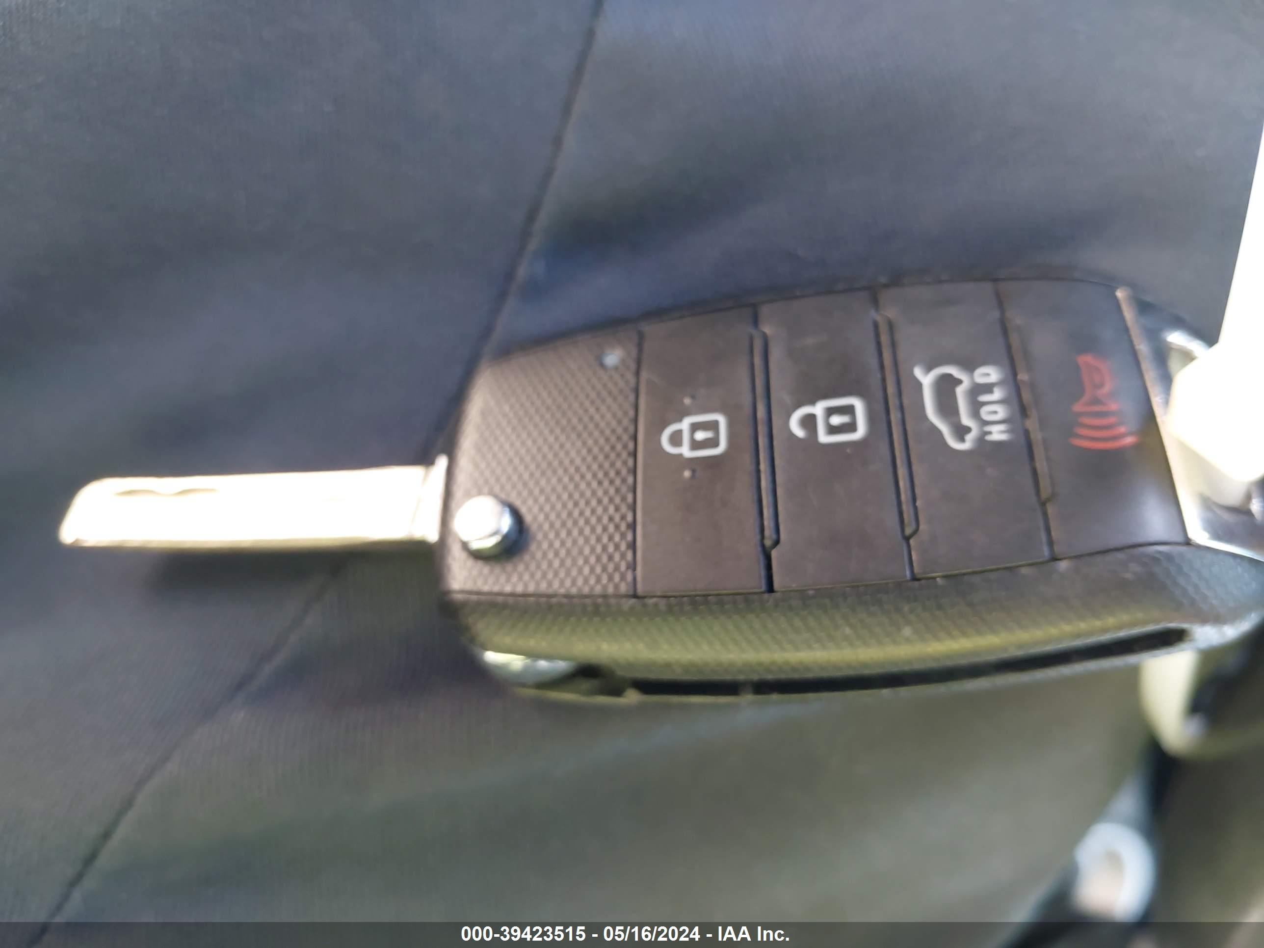 KIA SOUL image 11
