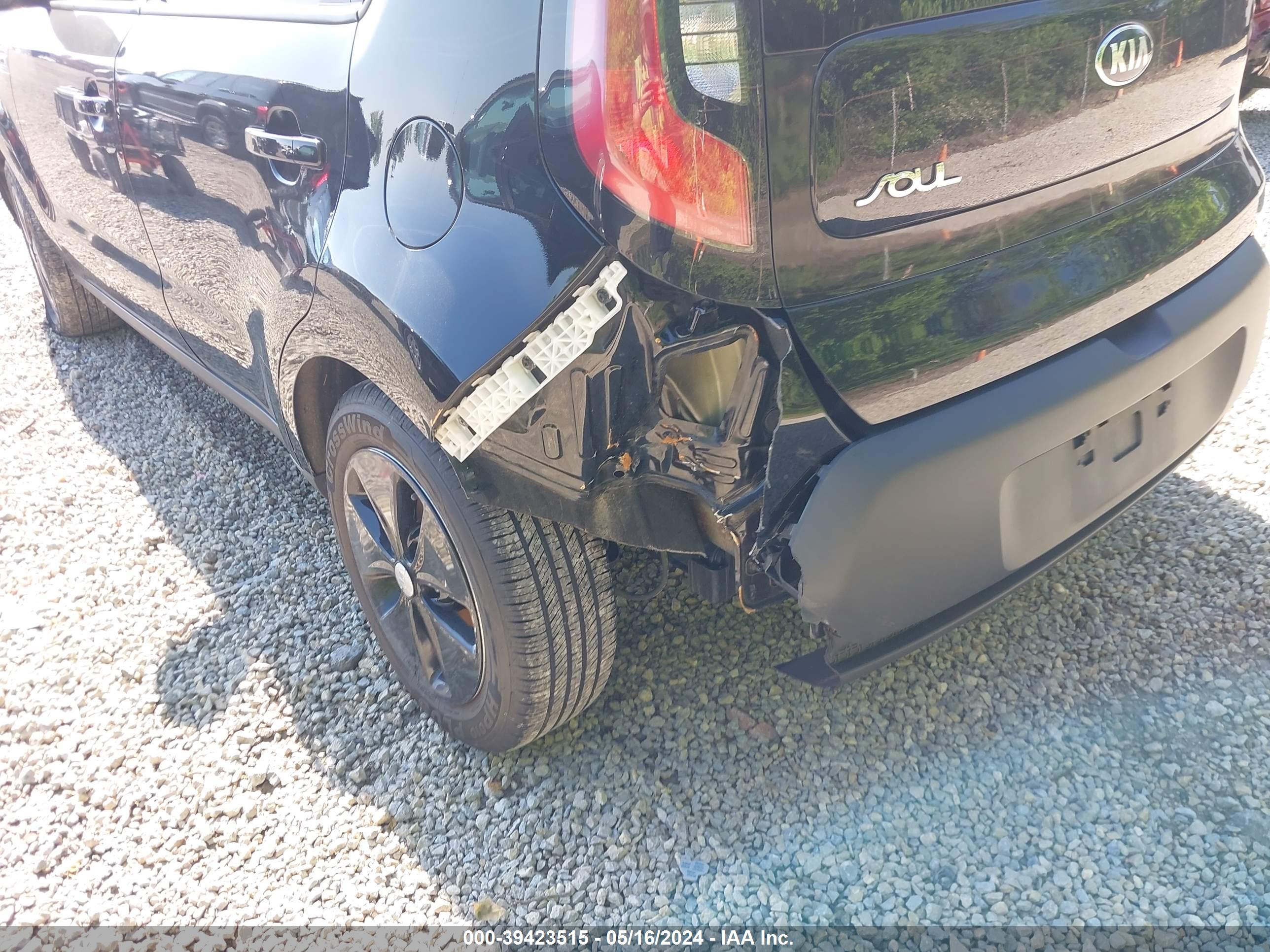 KIA SOUL image 6