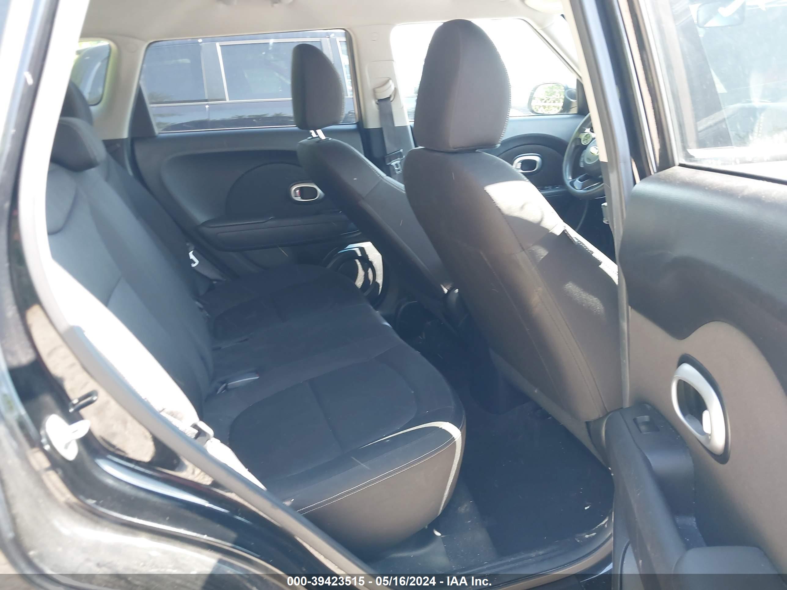 KIA SOUL image 8