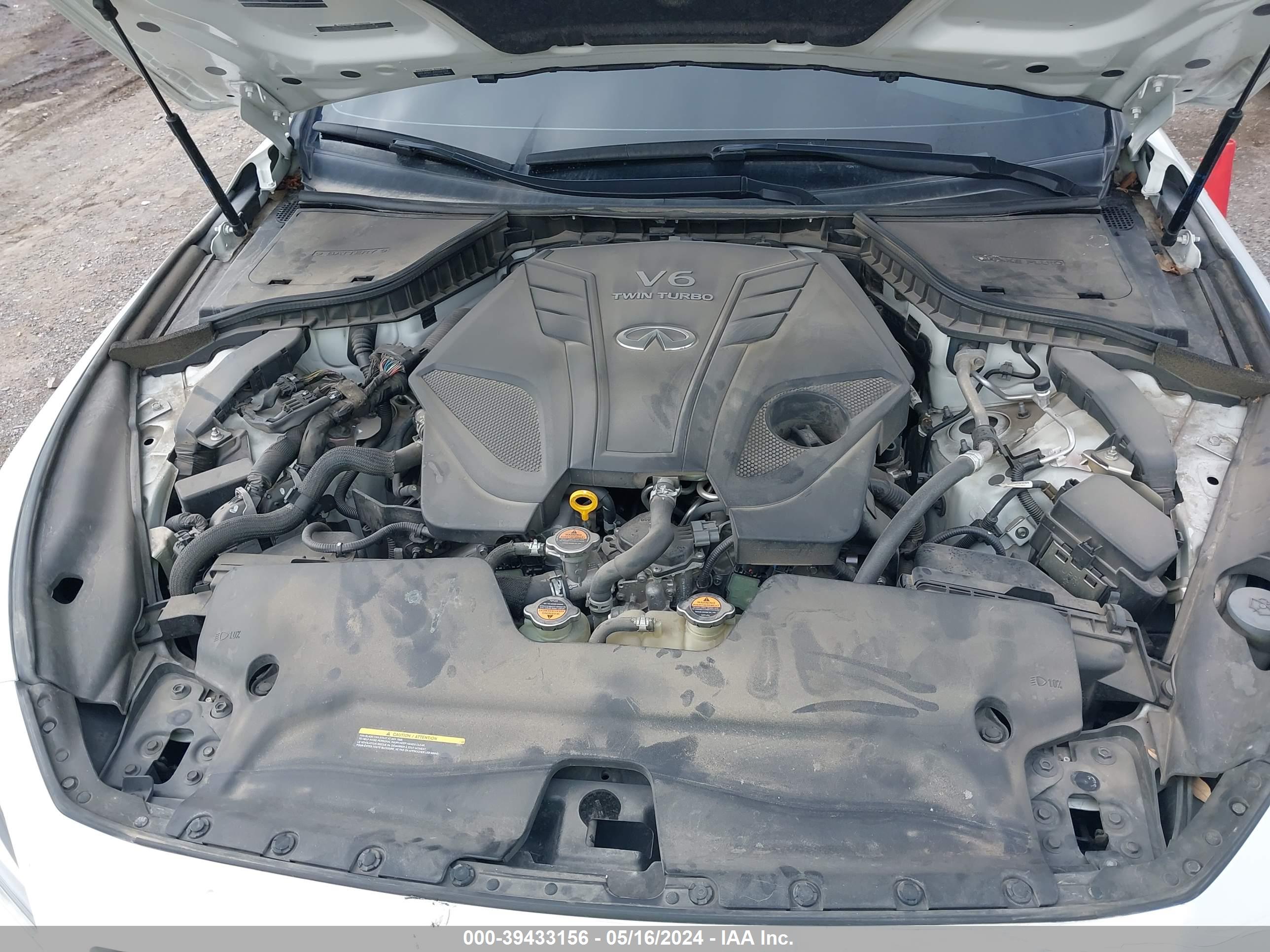 INFINITI Q50 image 10