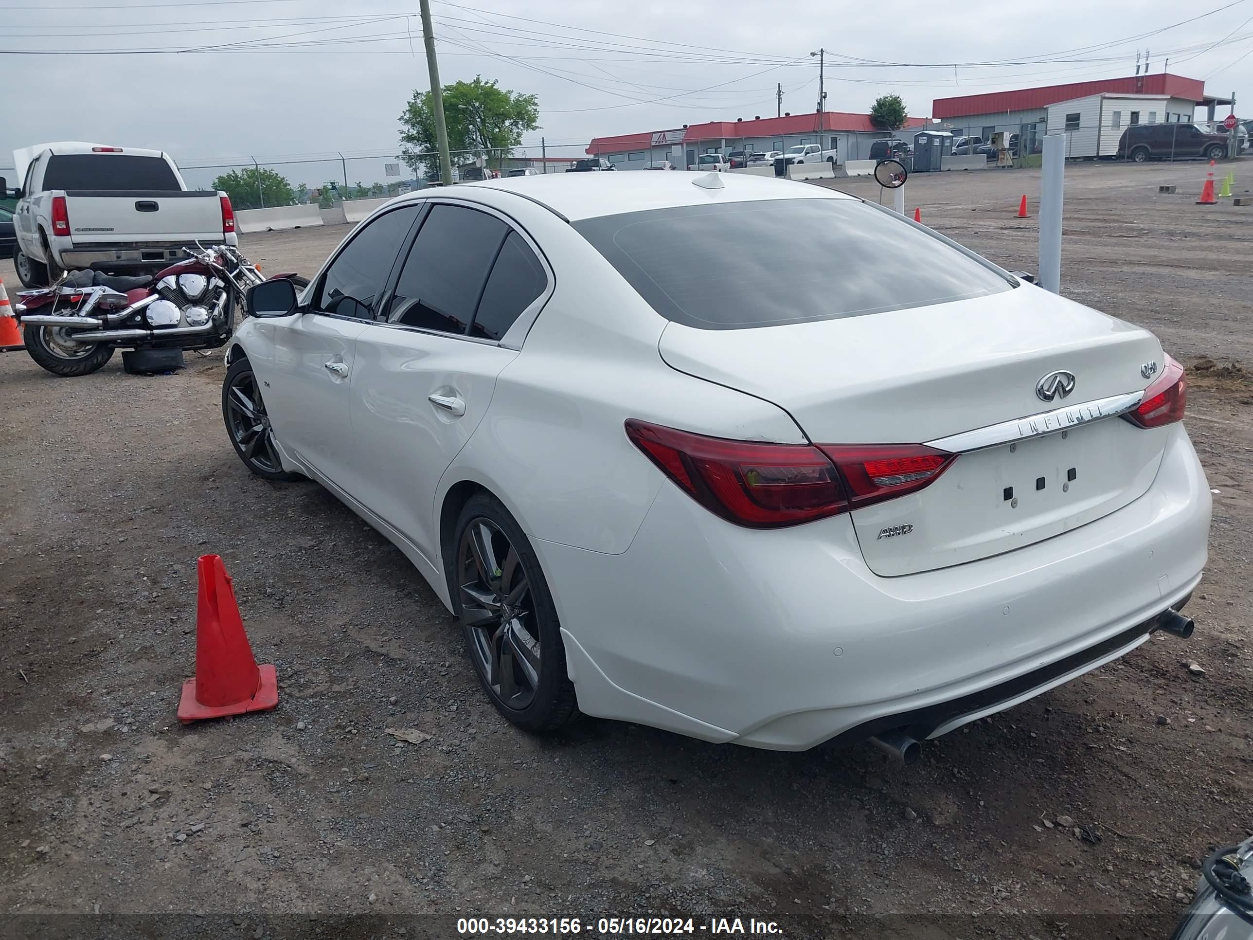 INFINITI Q50 image 3