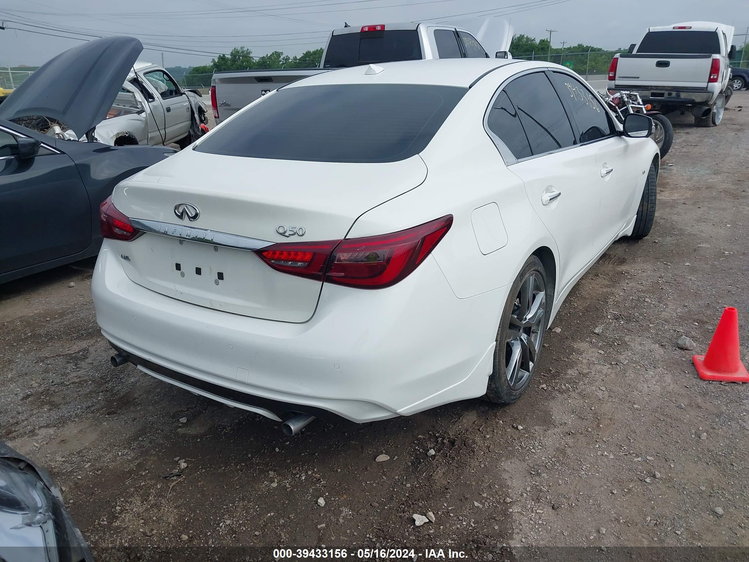 INFINITI Q50 image 4