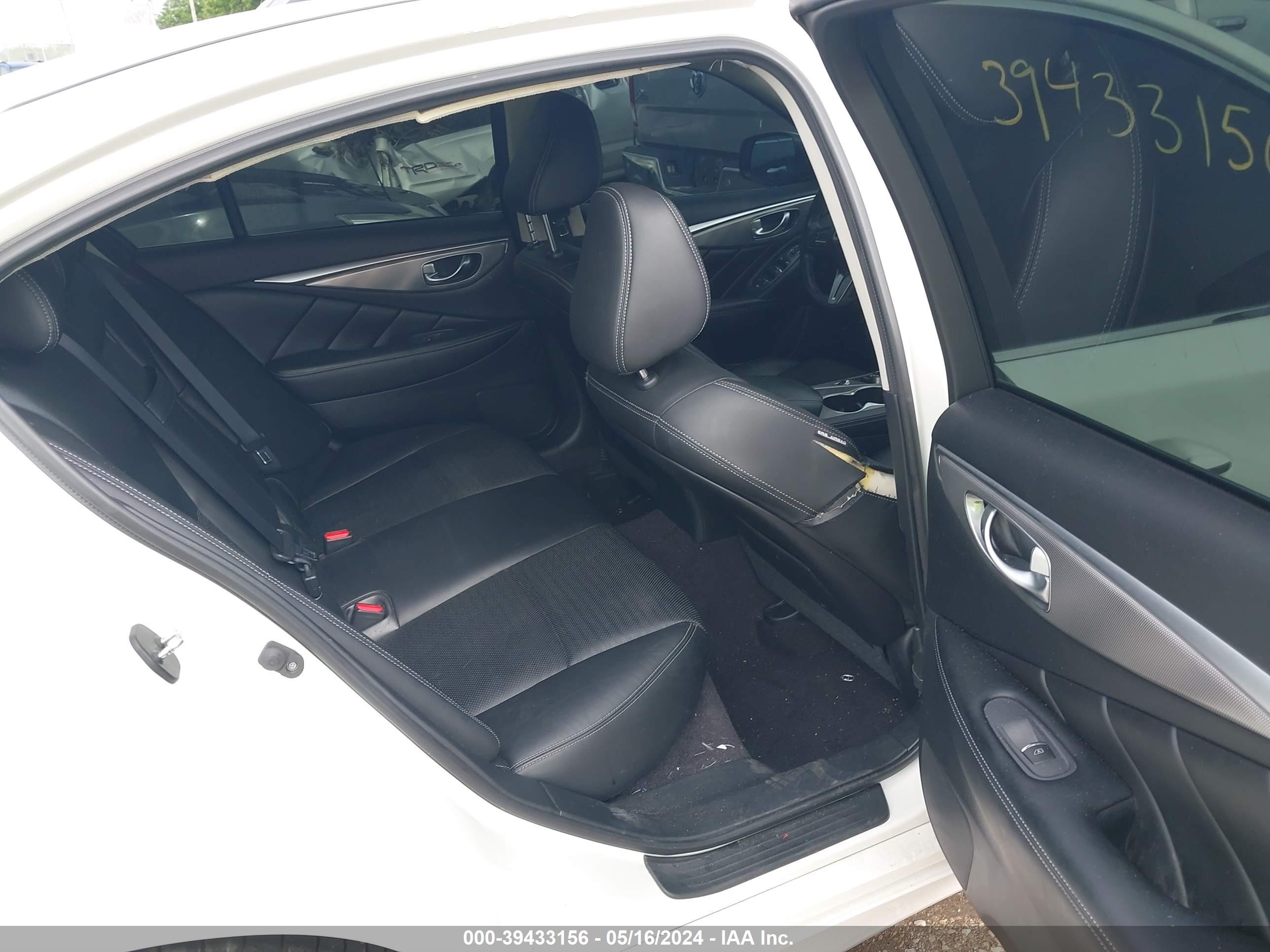 INFINITI Q50 image 8