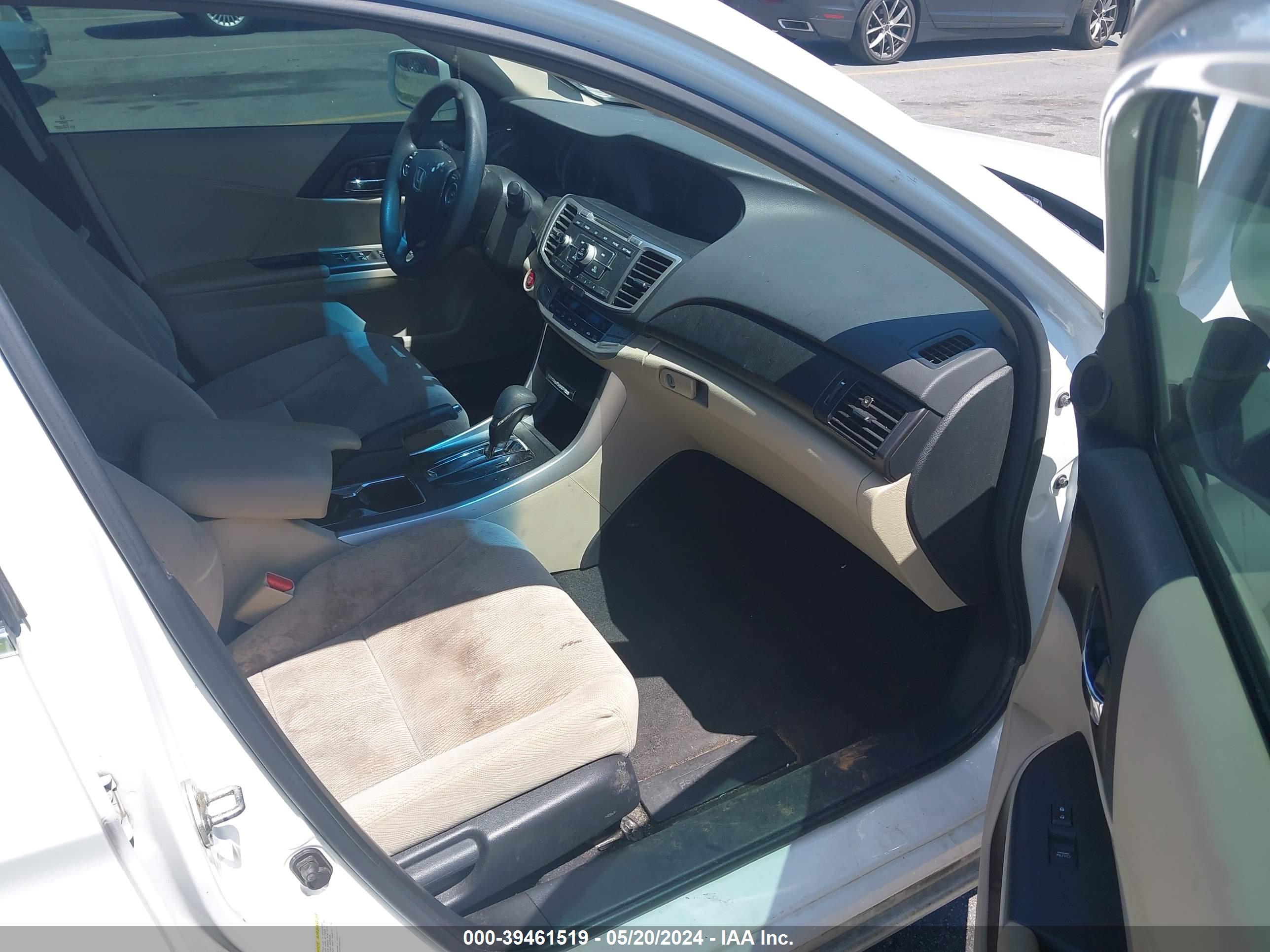 HONDA ACCORD image 5