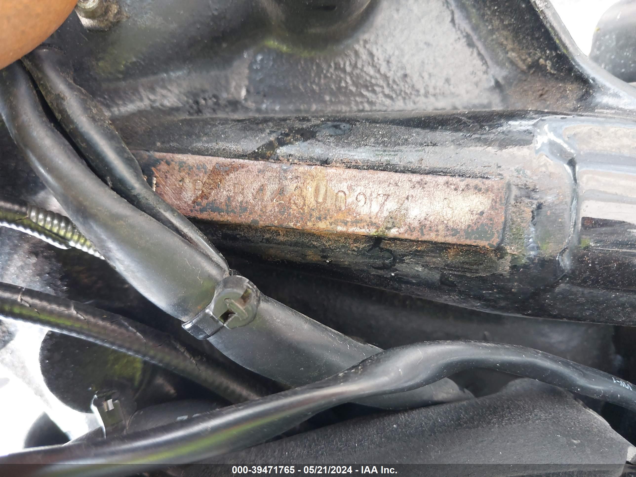 HARLEY-DAVIDSON FLSTCI image 10