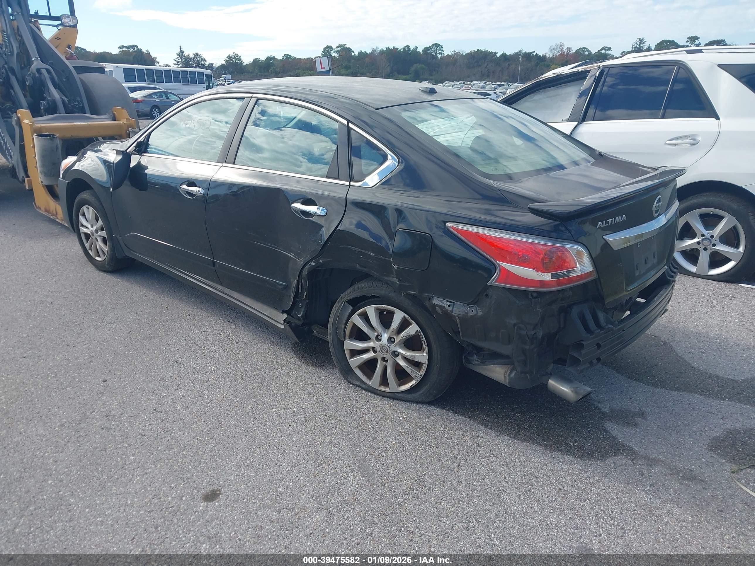 NISSAN ALTIMA image 3