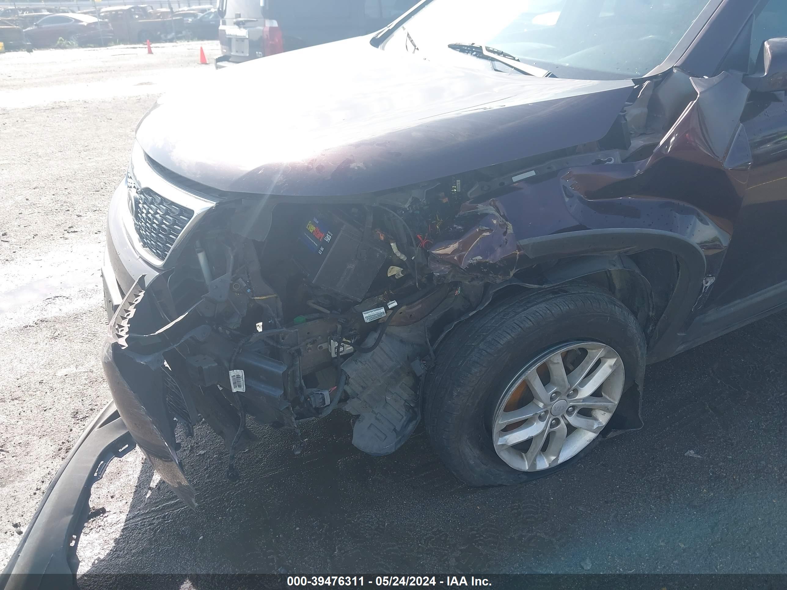KIA SORENTO image 6