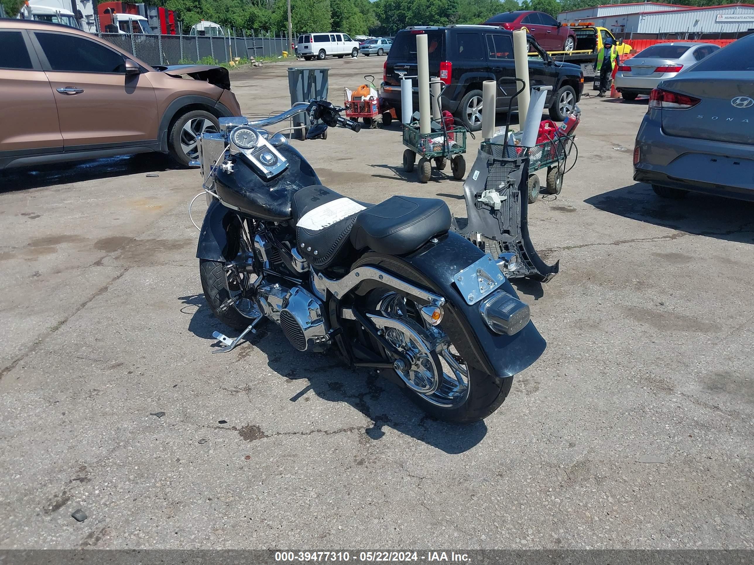 HARLEY-DAVIDSON FLSTF image 3