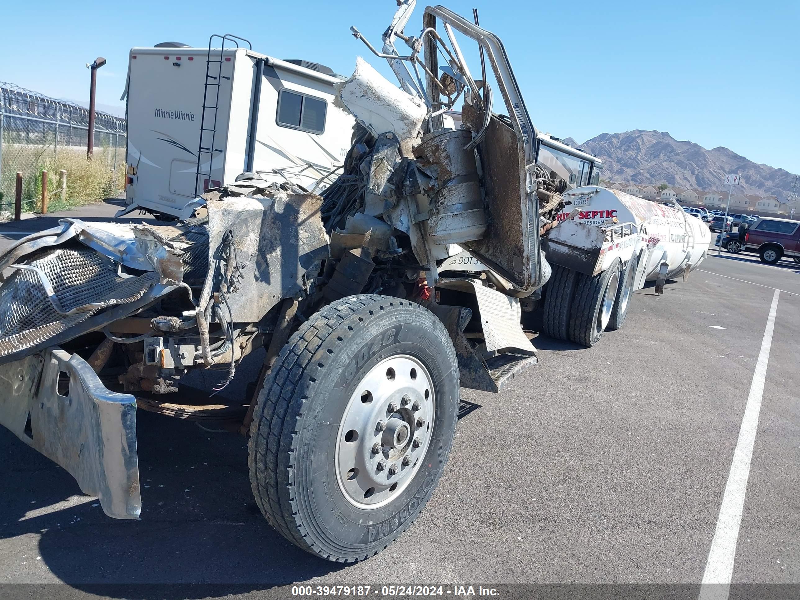 KENWORTH CONSTRUCTION image 2
