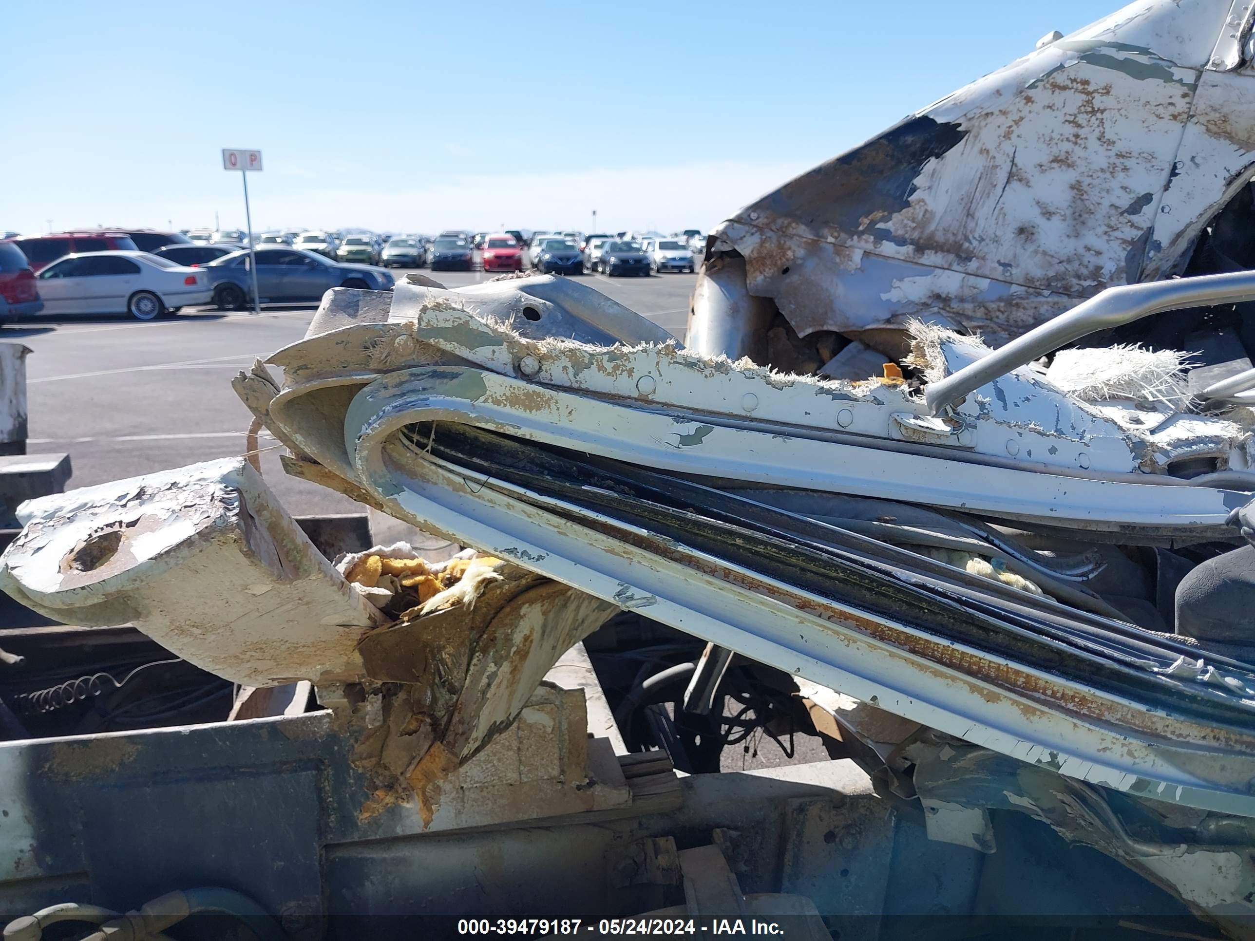 KENWORTH CONSTRUCTION image 8
