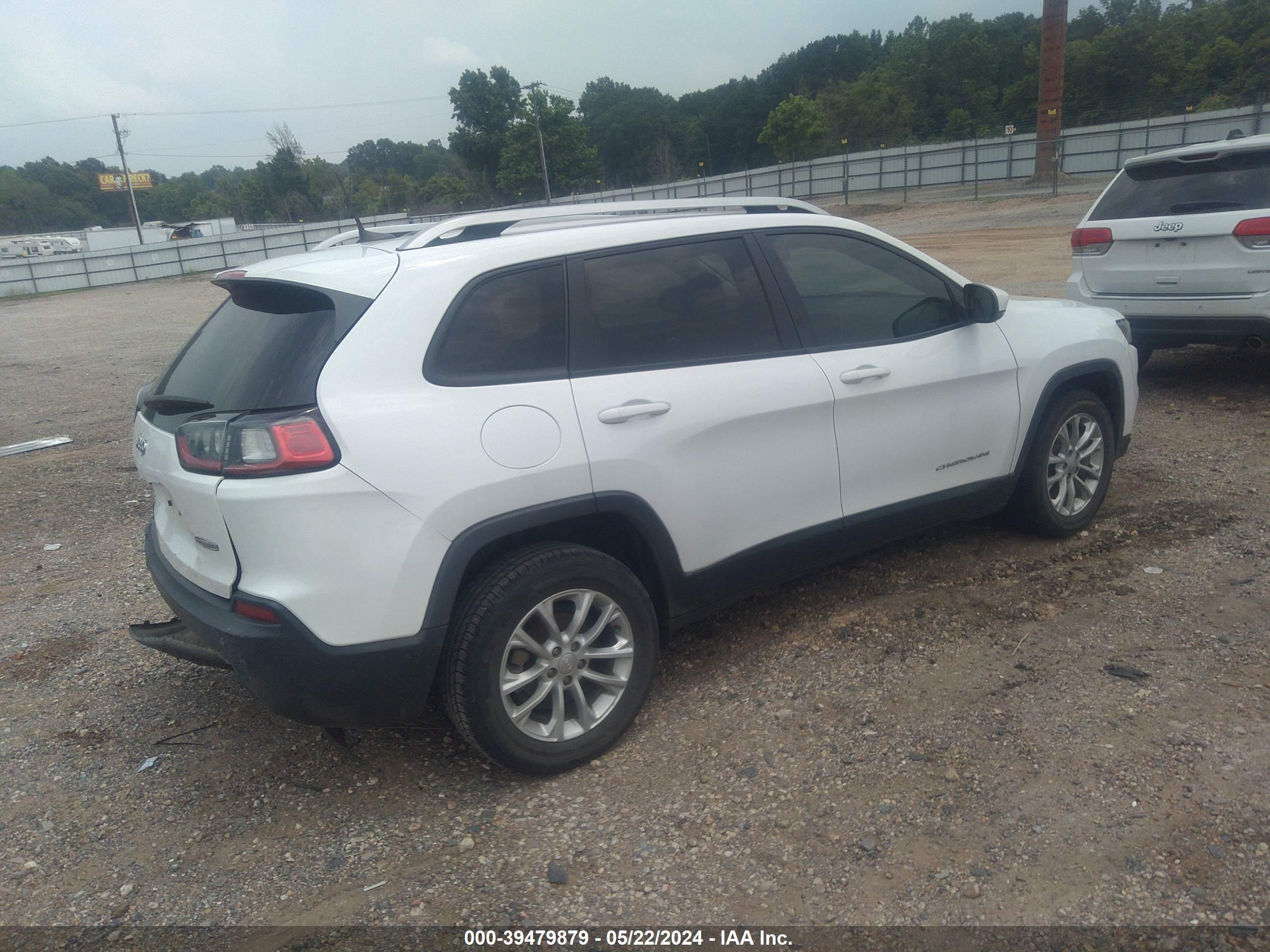 JEEP CHEROKEE image 4