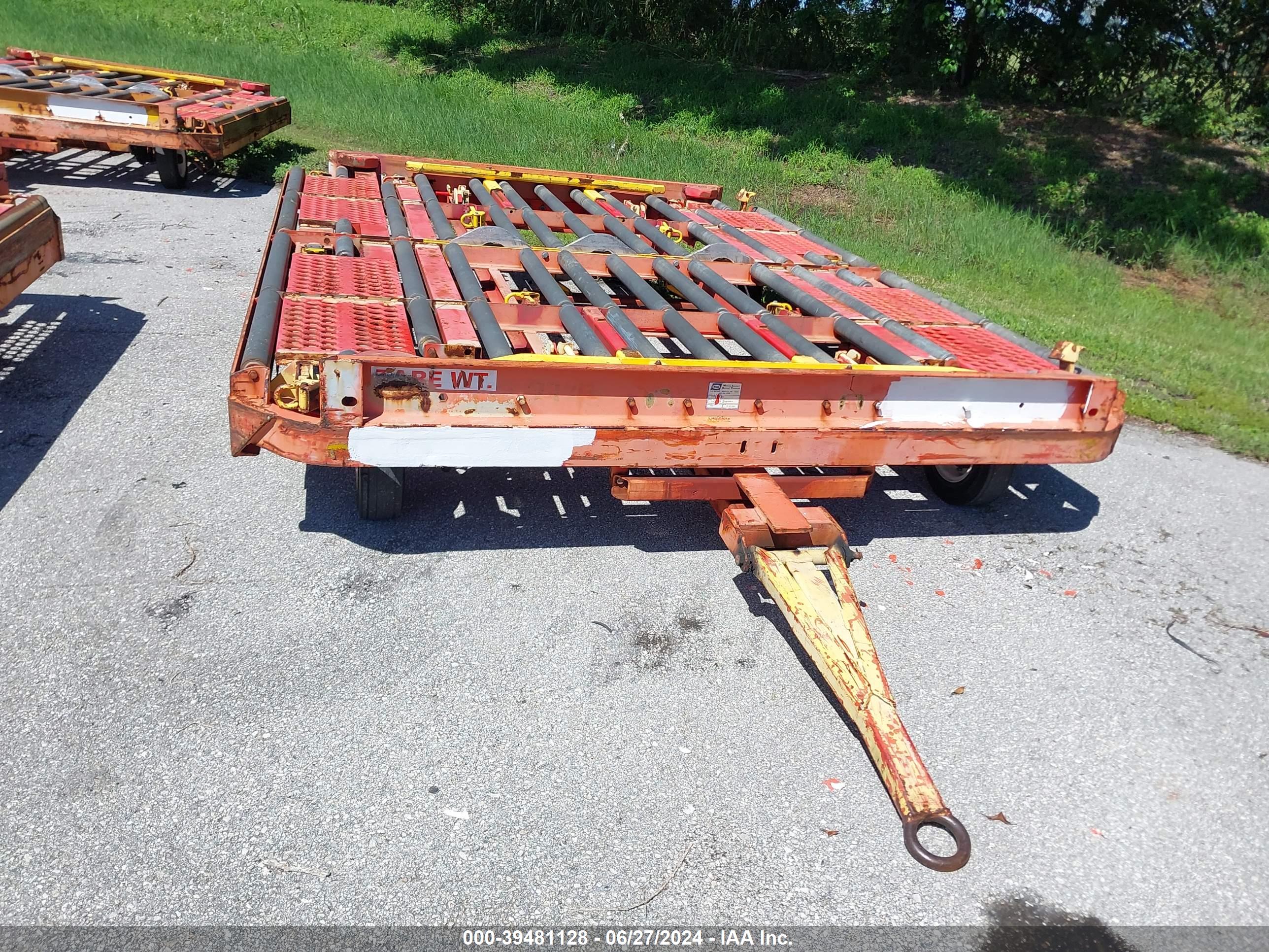 EQUIPMENT GSE image 6