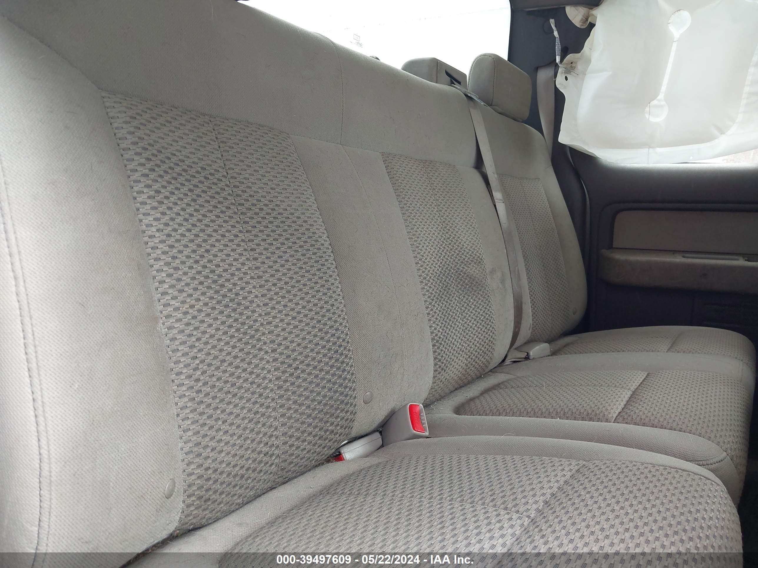 FORD F-150 image 8