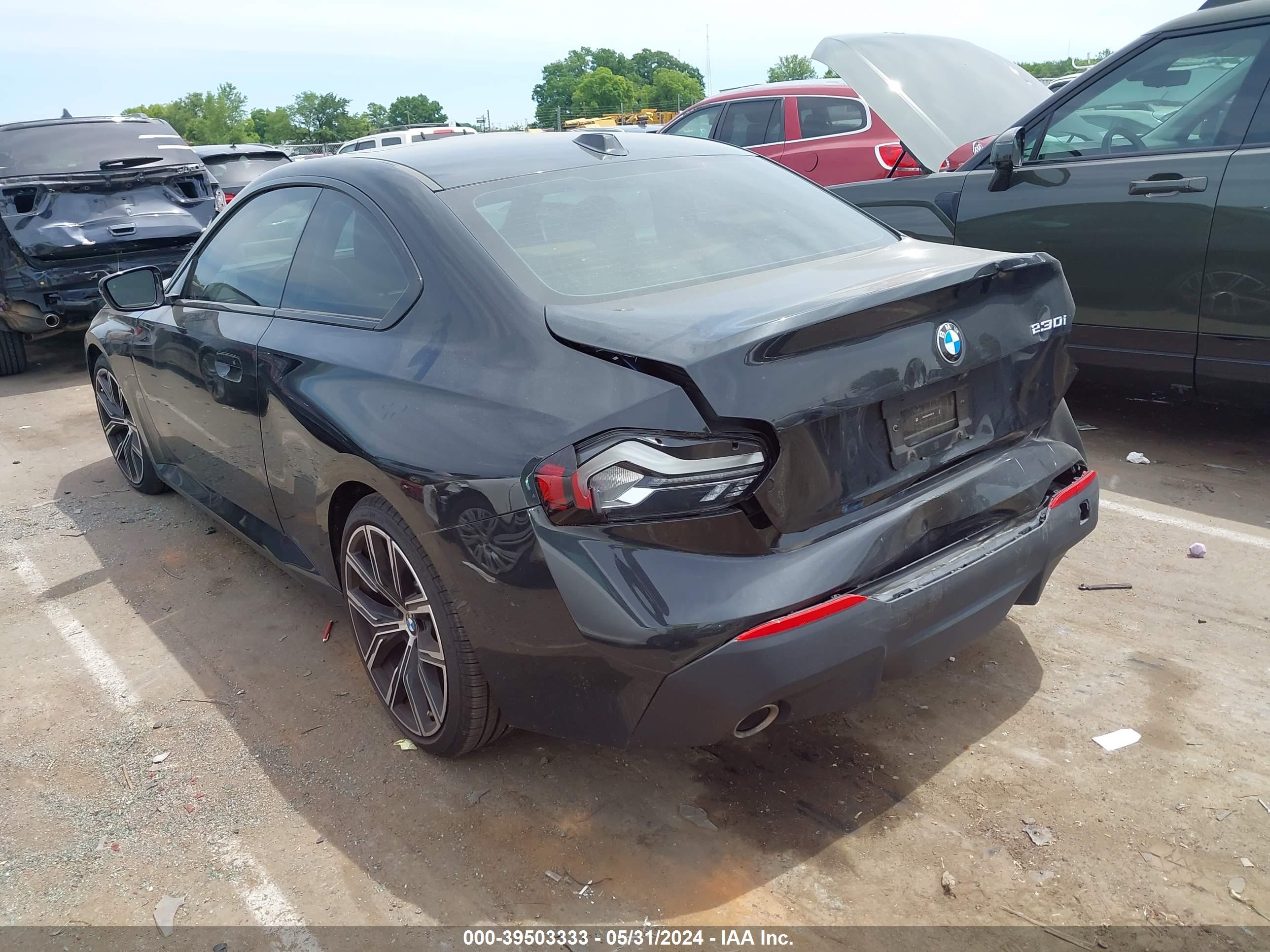 BMW 230 image 3