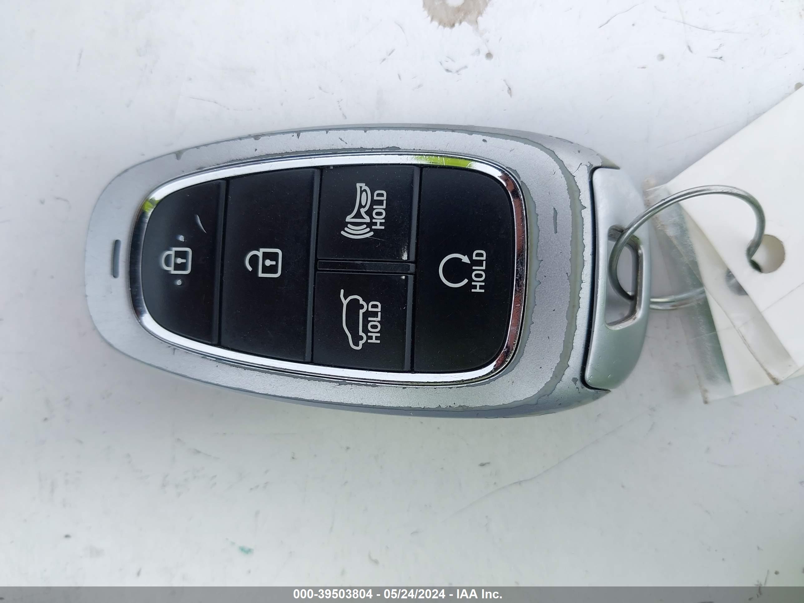 HYUNDAI TUCSON image 11