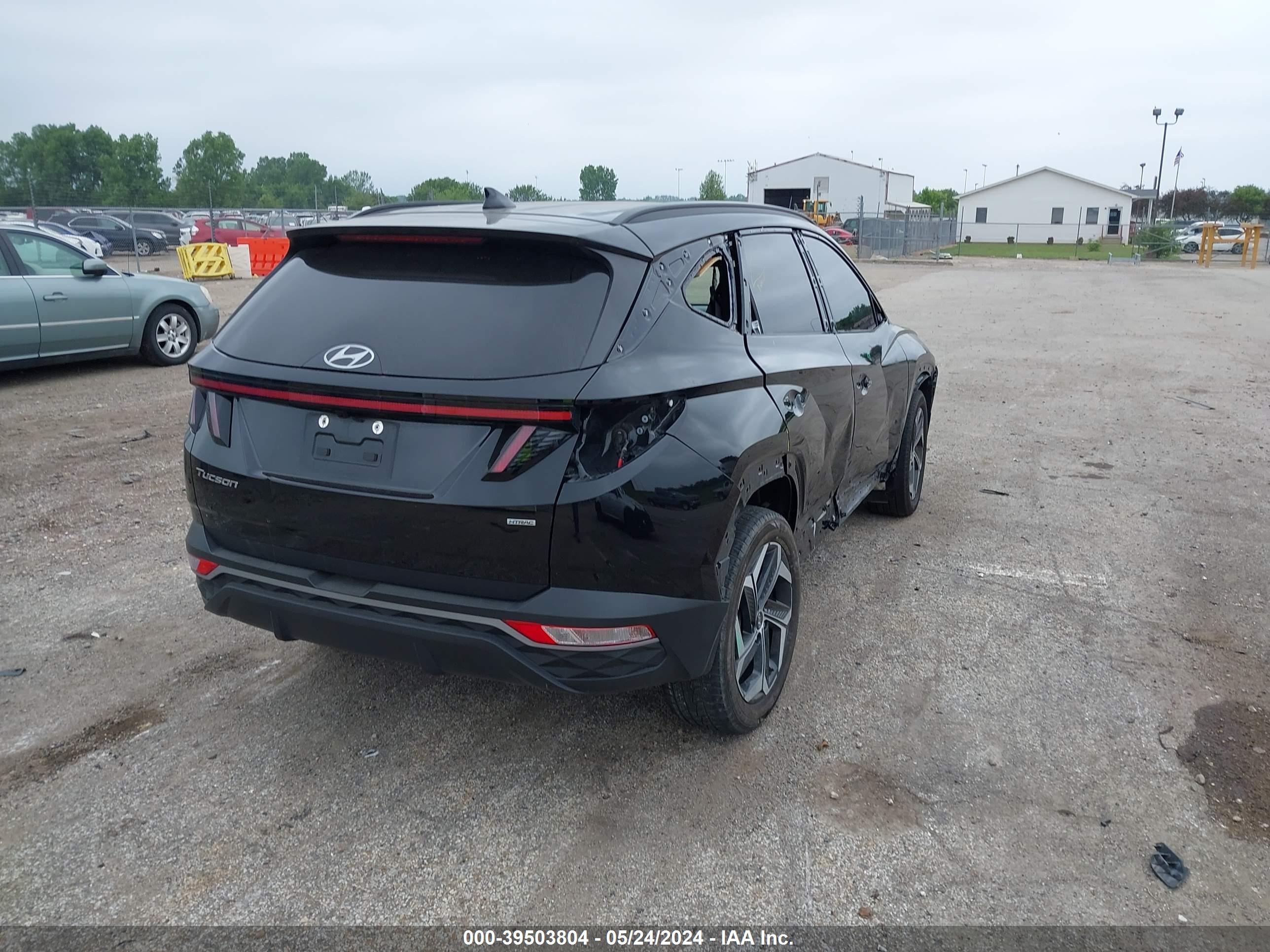 HYUNDAI TUCSON image 4