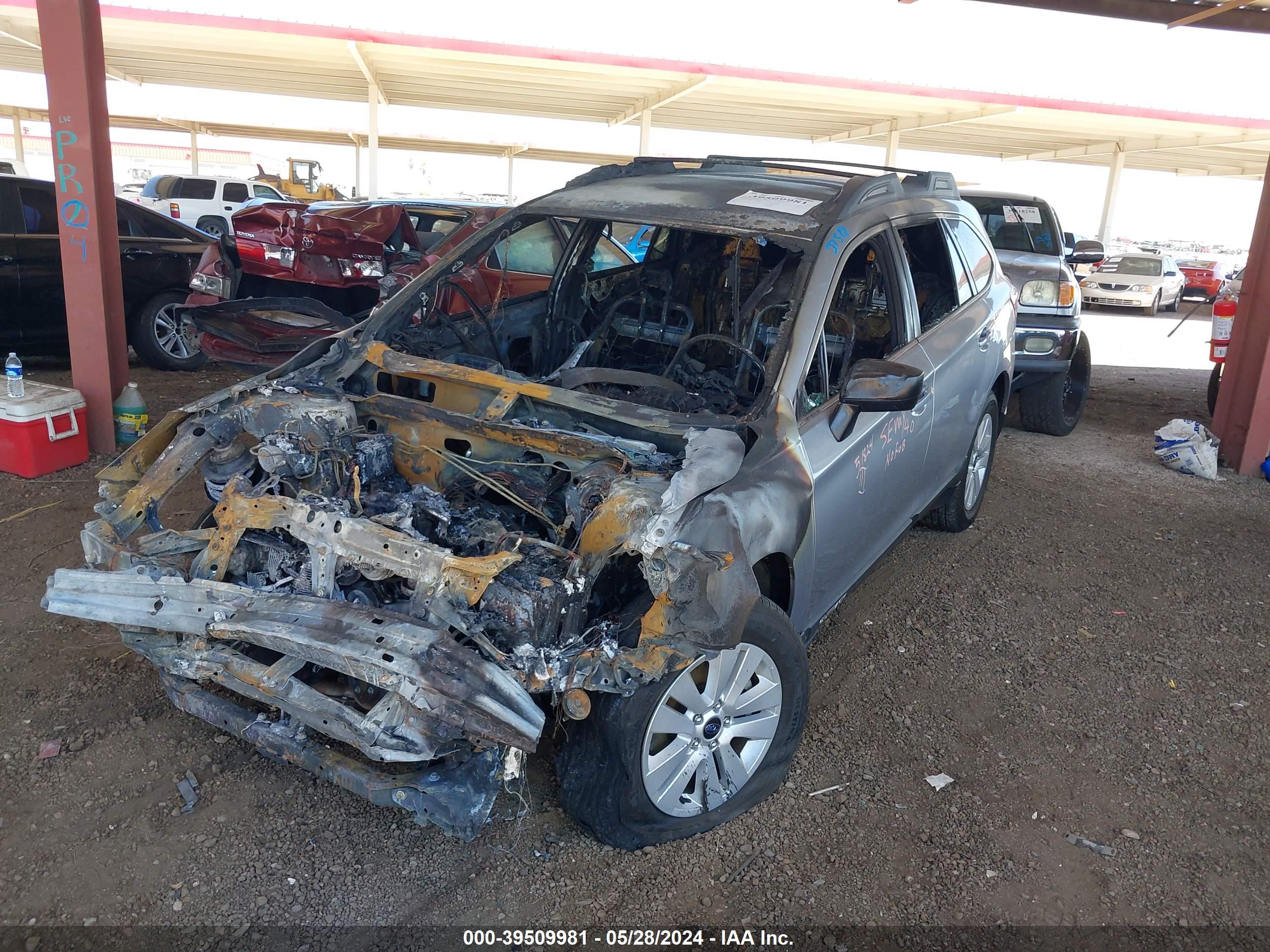 SUBARU OUTBACK image 2