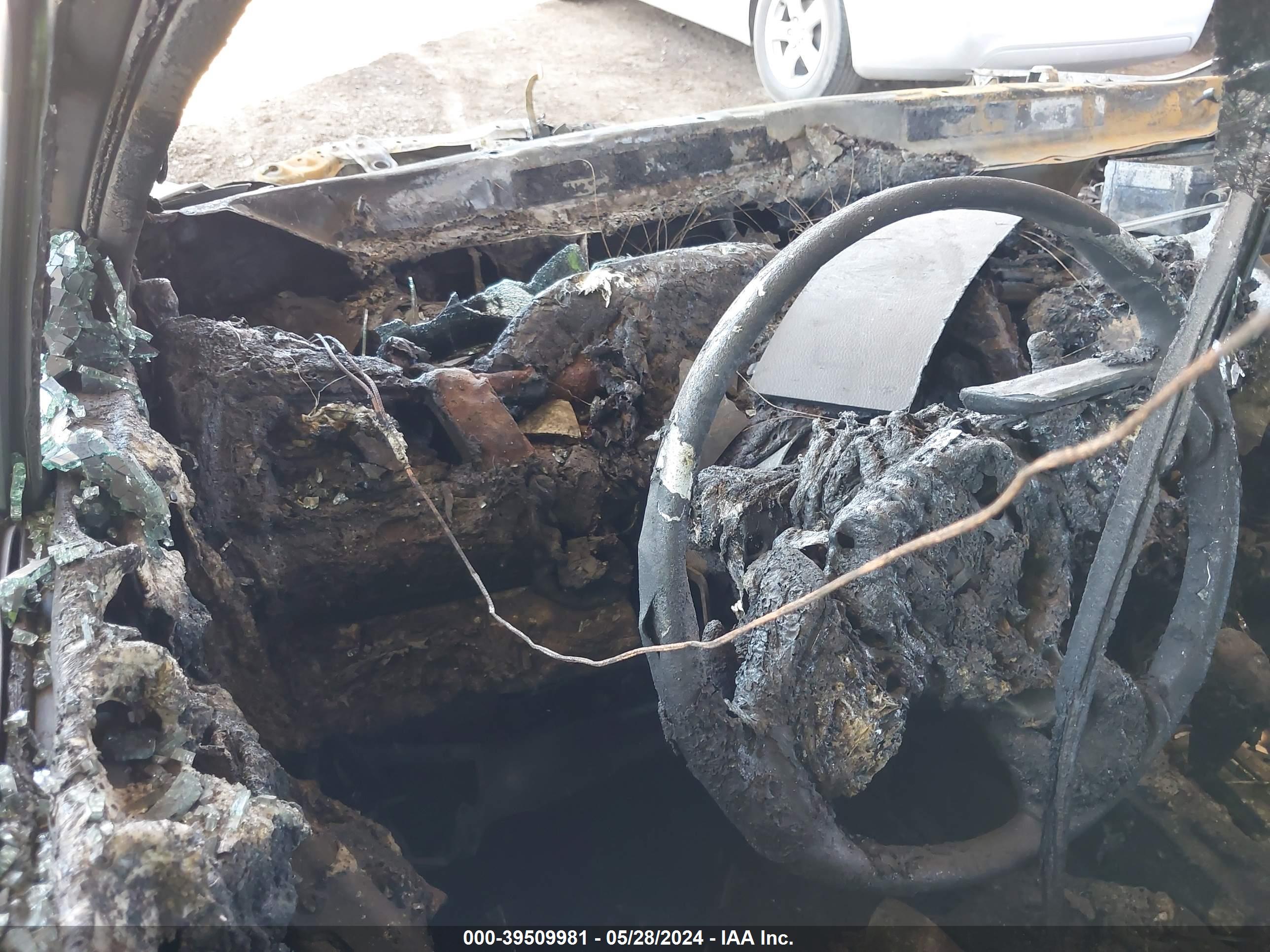 SUBARU OUTBACK image 7