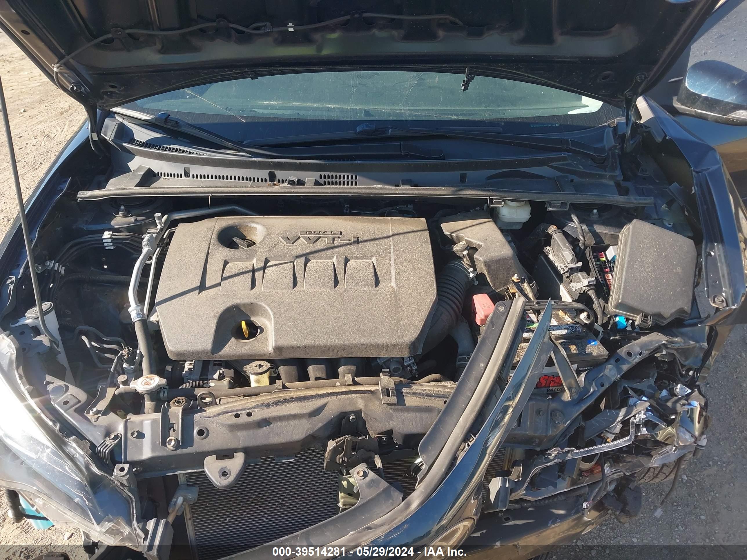 TOYOTA COROLLA image 10