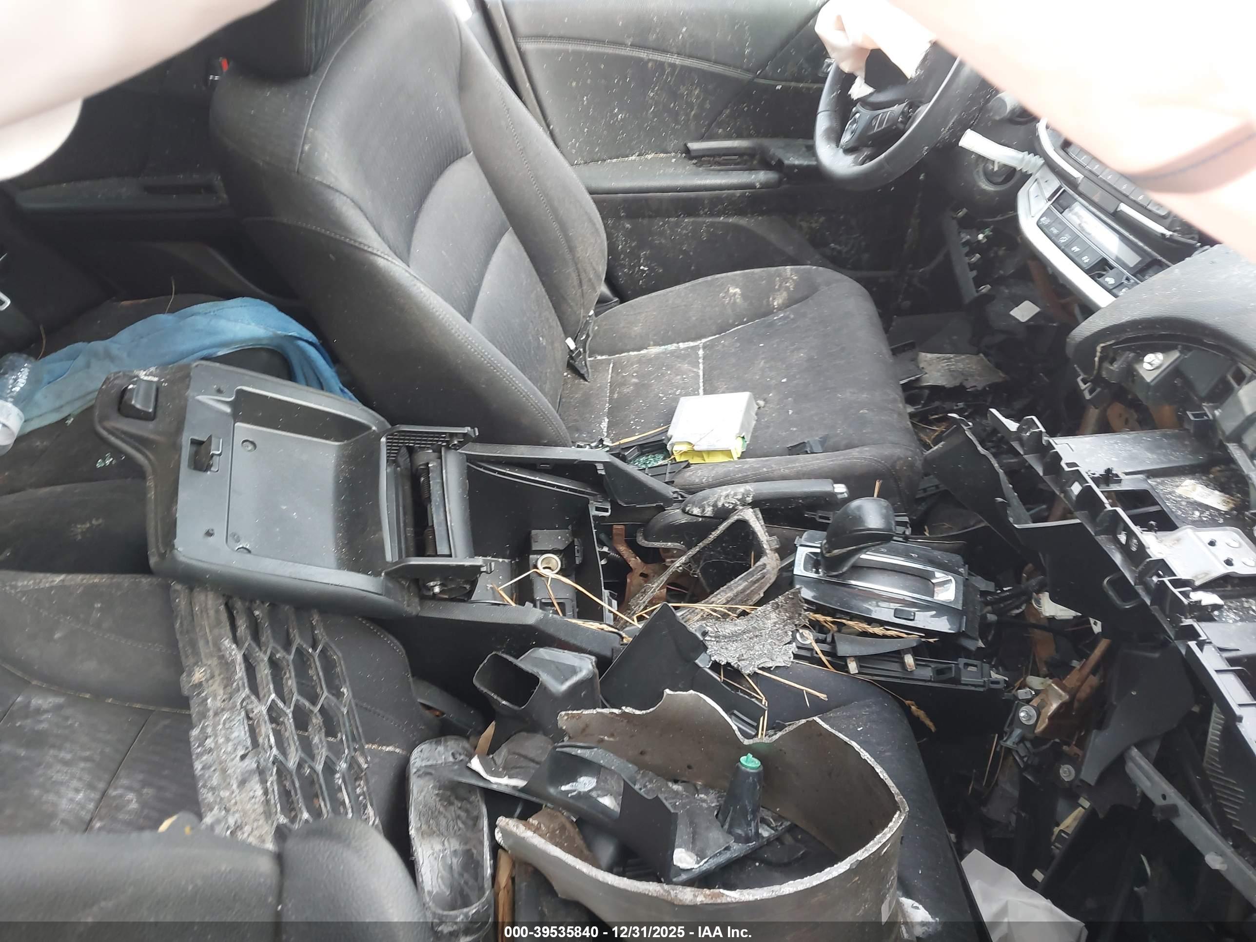 HONDA ACCORD image 5