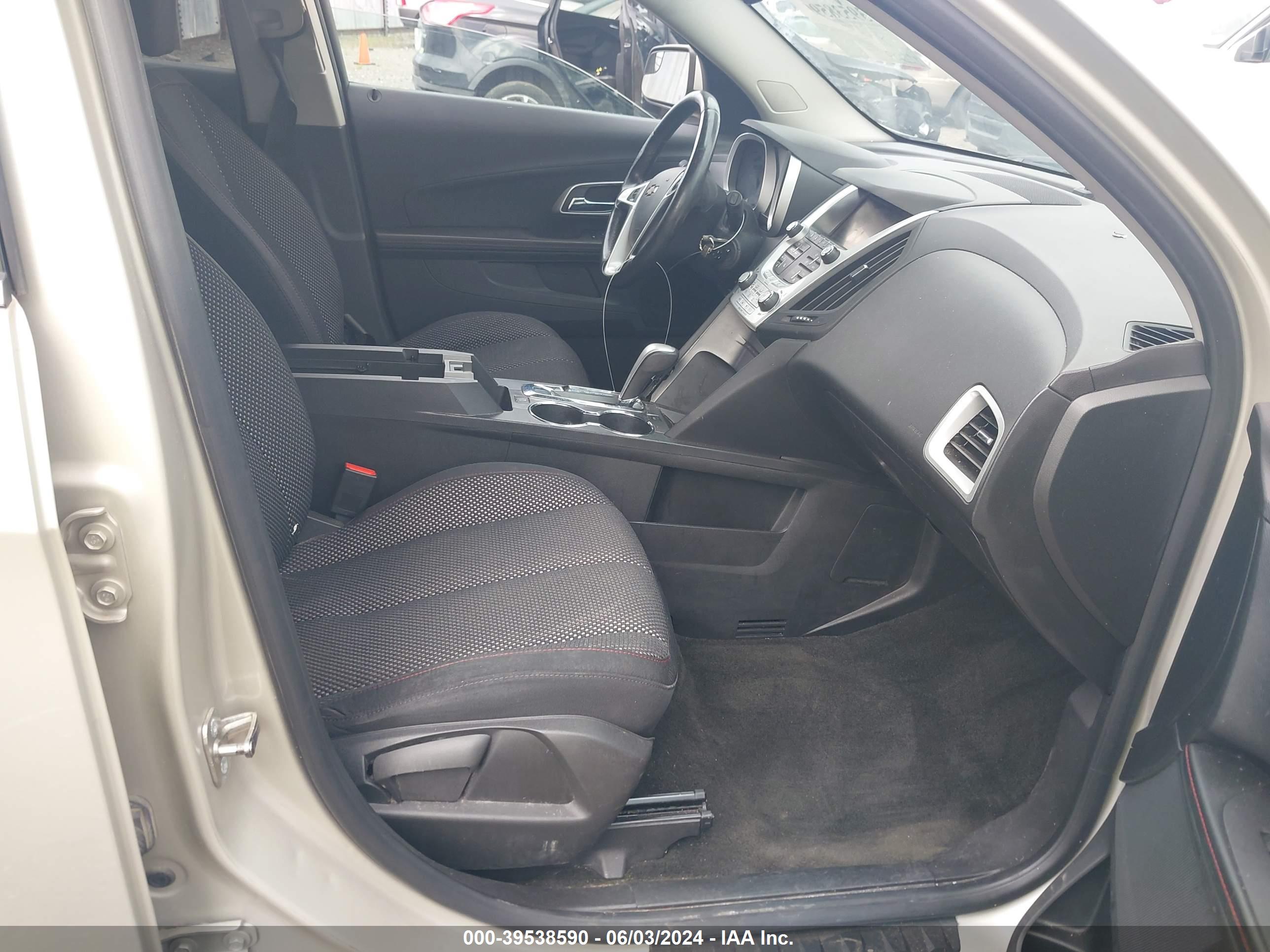 CHEVROLET EQUINOX image 5