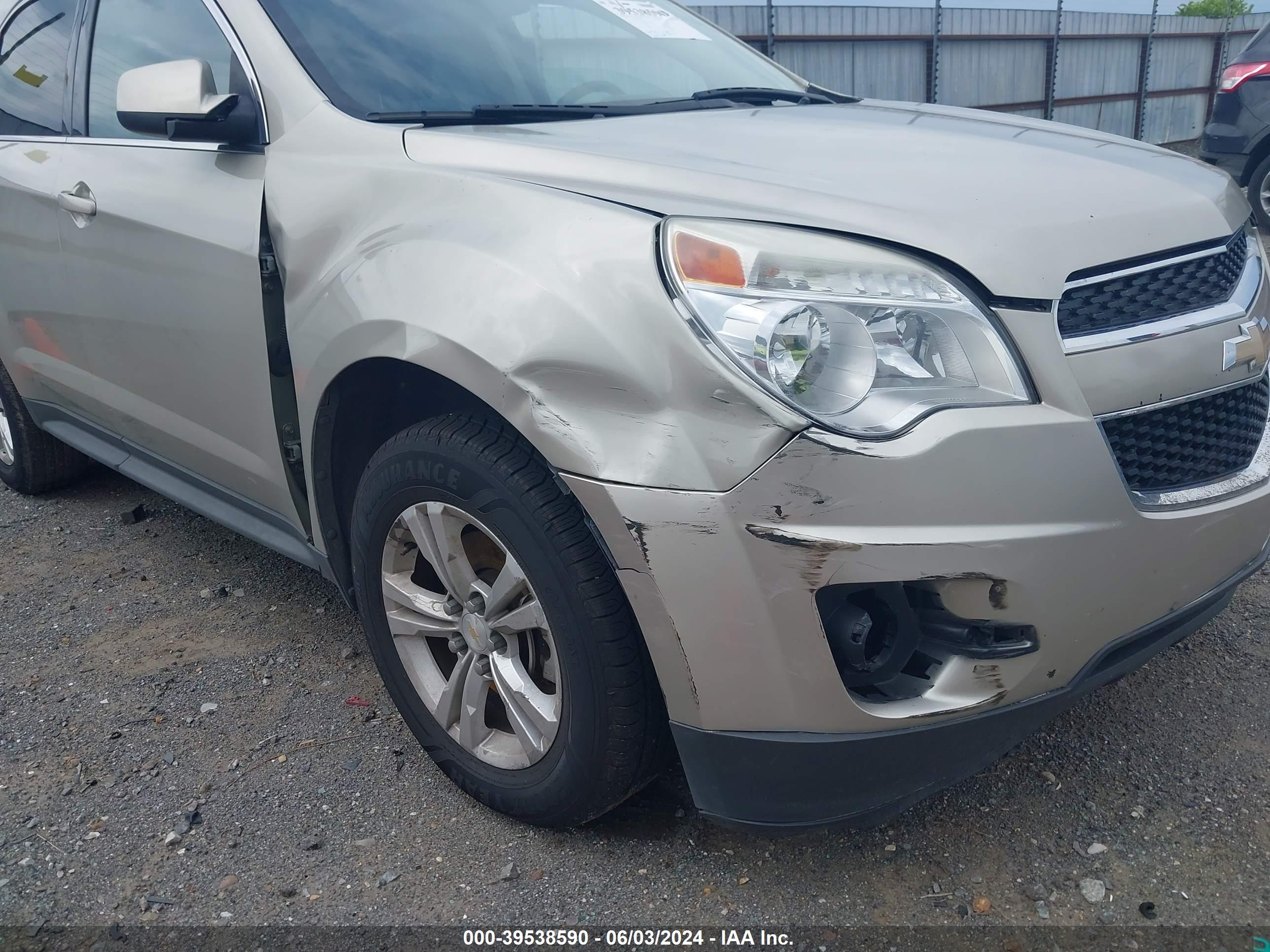 CHEVROLET EQUINOX image 6