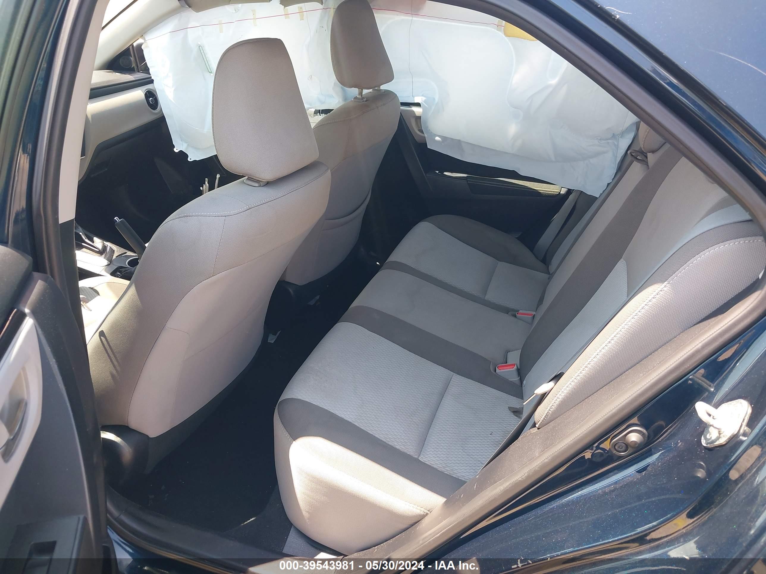 TOYOTA COROLLA image 8