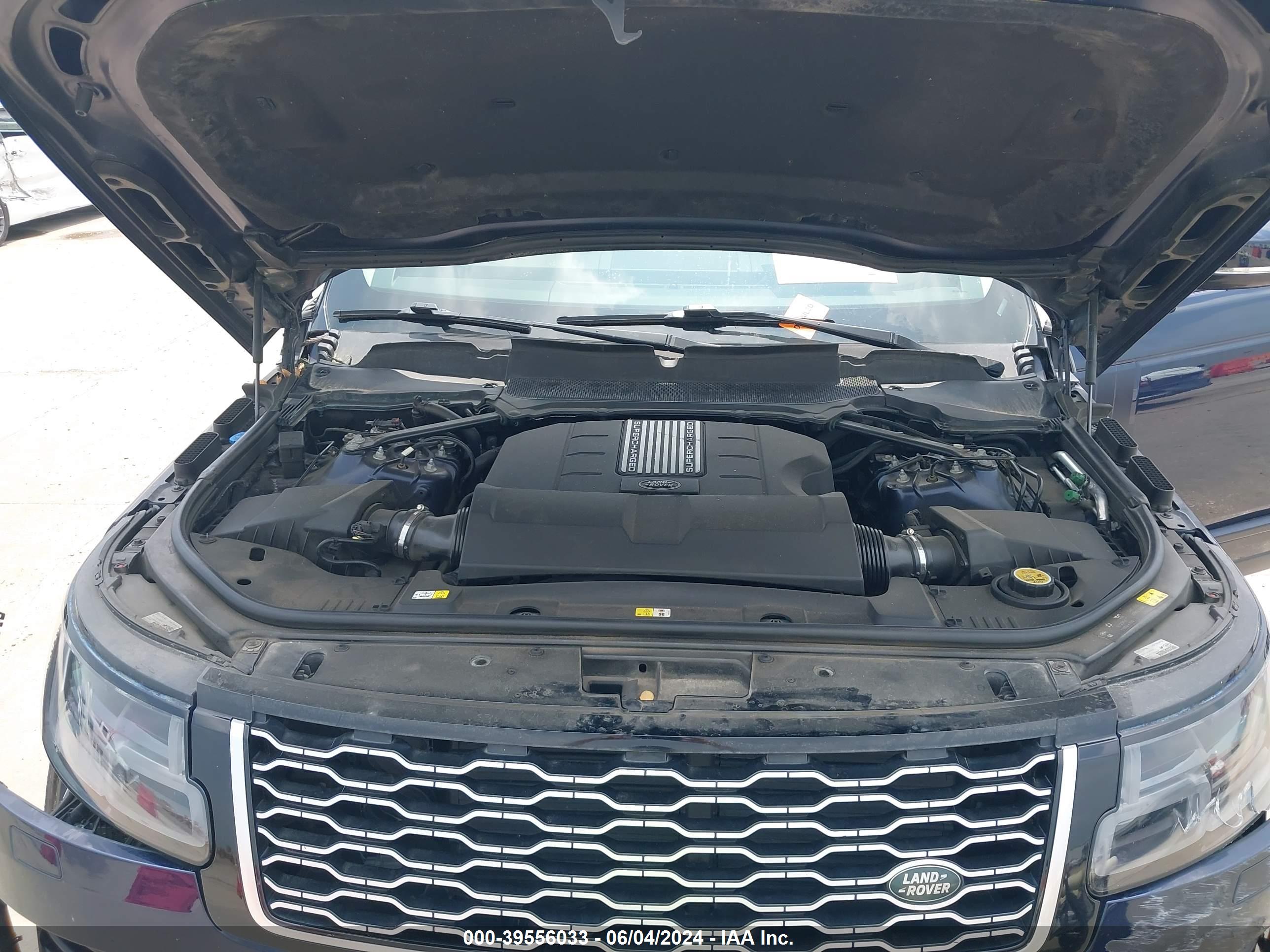 LAND ROVER image 10