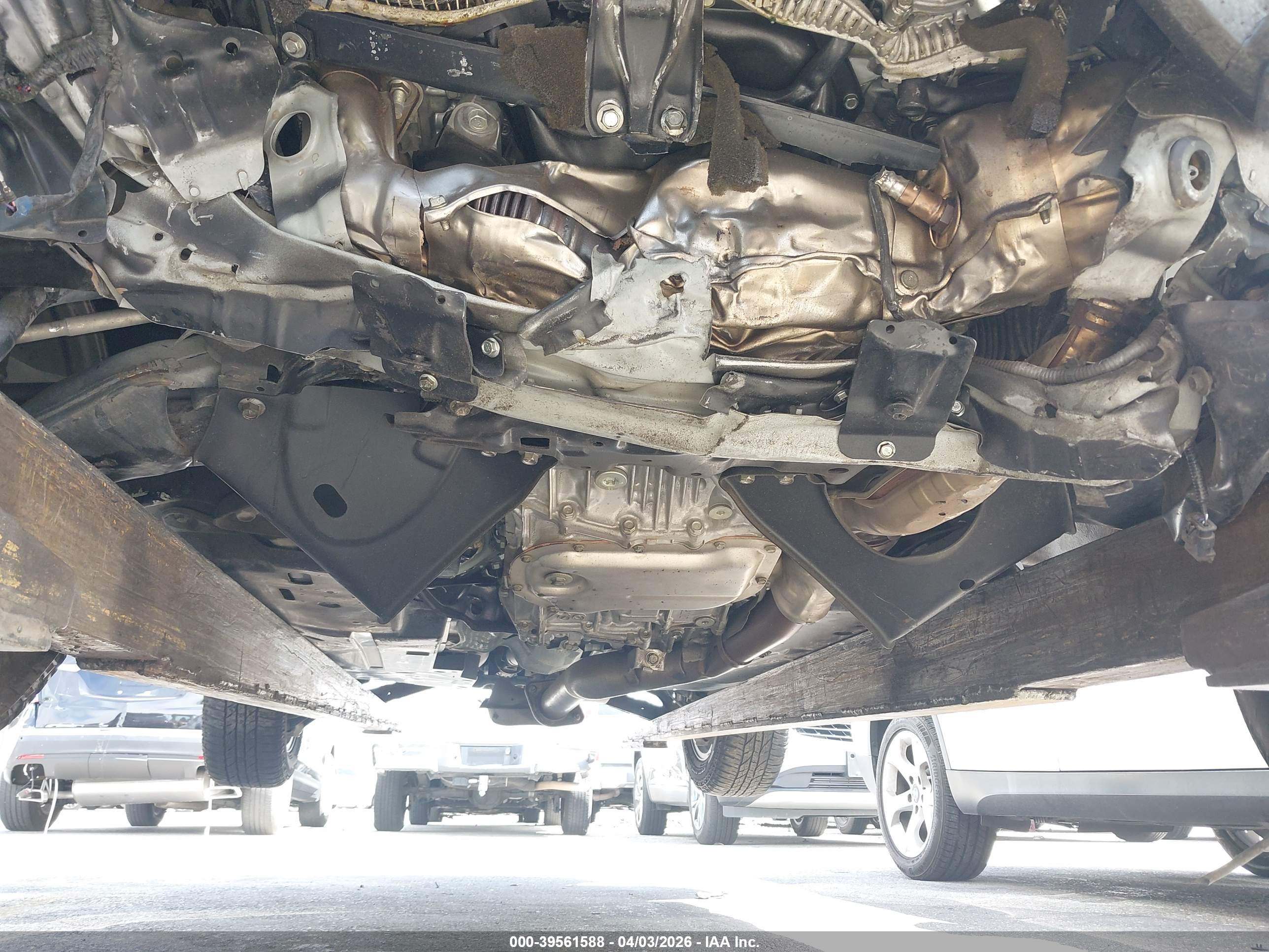 SUBARU FORESTER image 6
