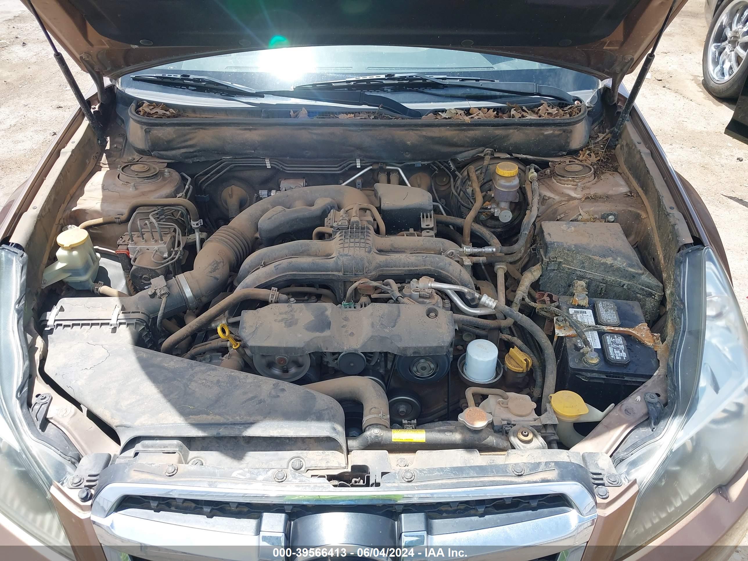 SUBARU LEGACY image 10