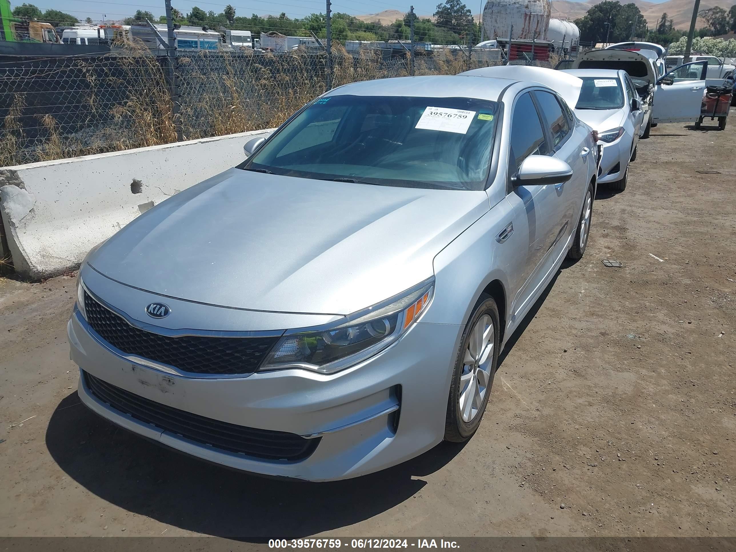 KIA OPTIMA image 2