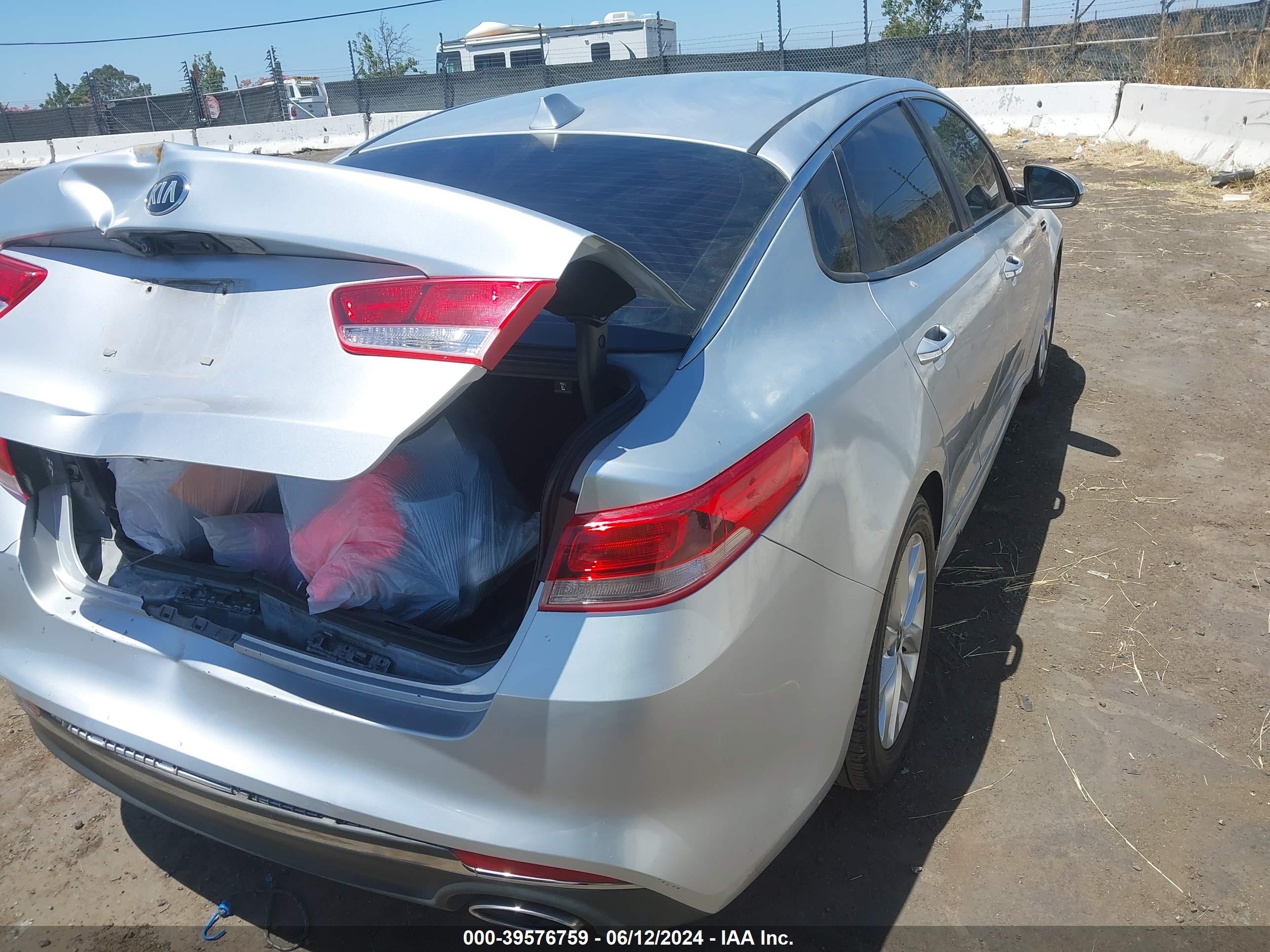 KIA OPTIMA image 4