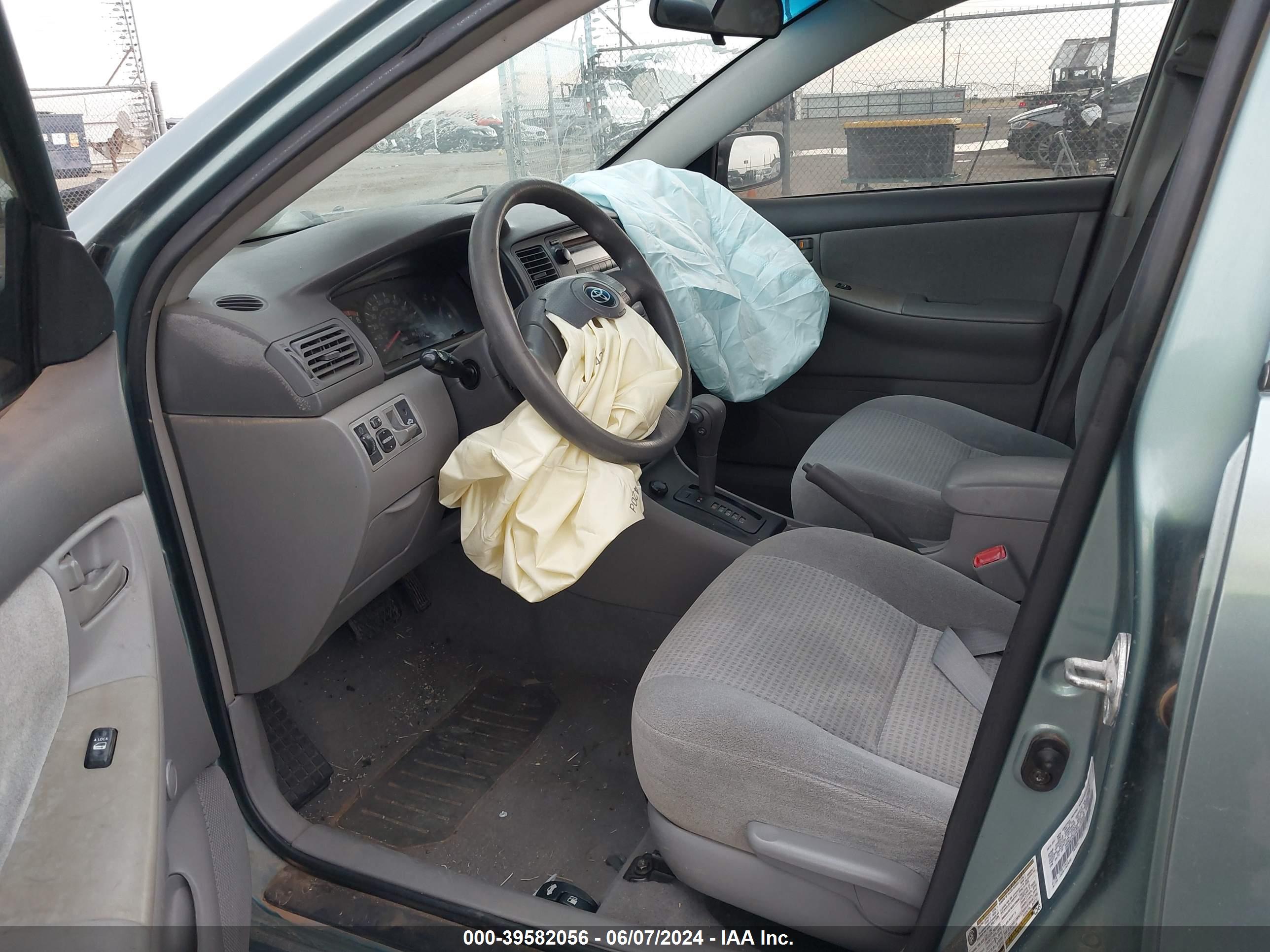TOYOTA COROLLA image 5