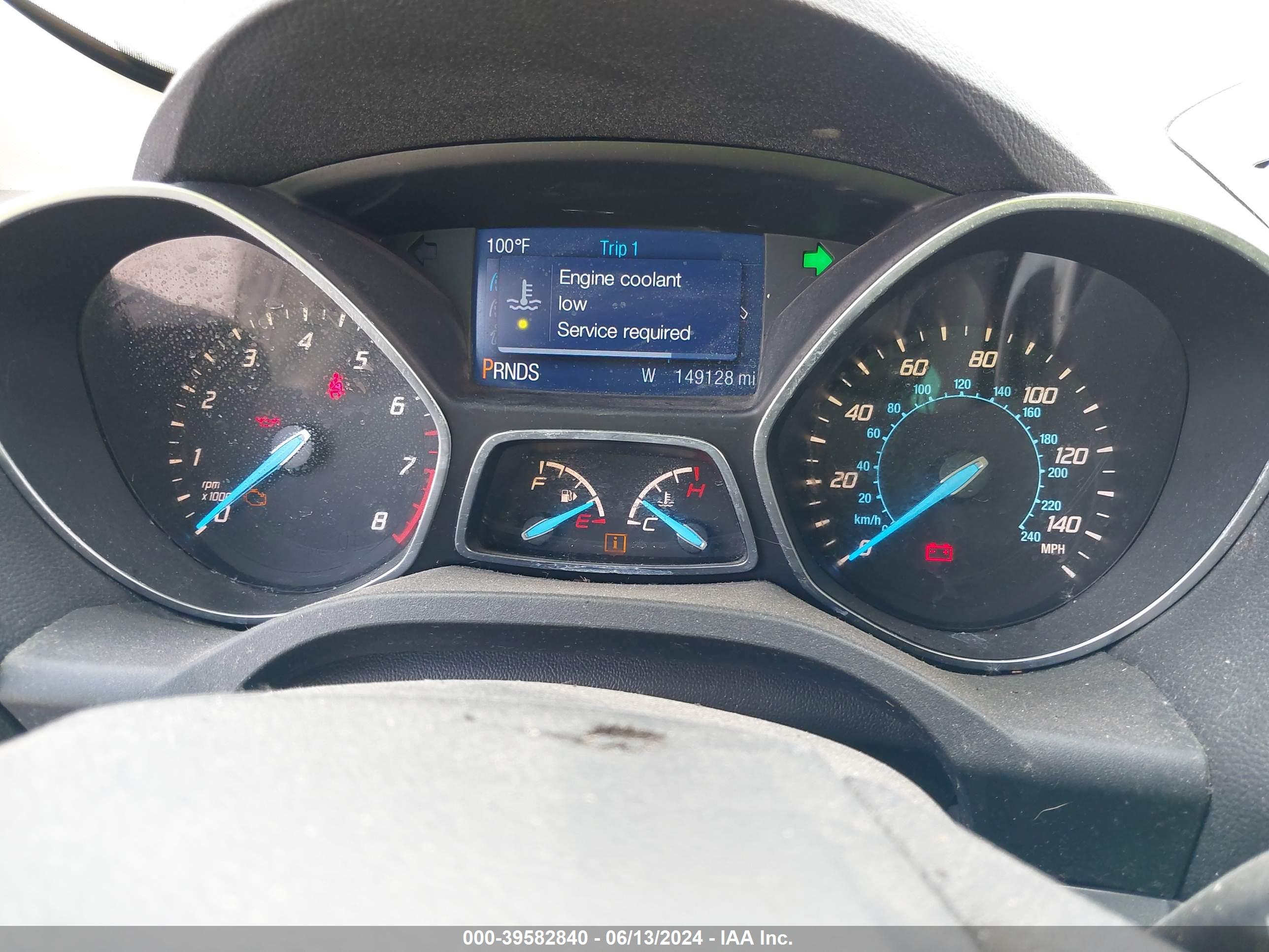 FORD ESCAPE image 7