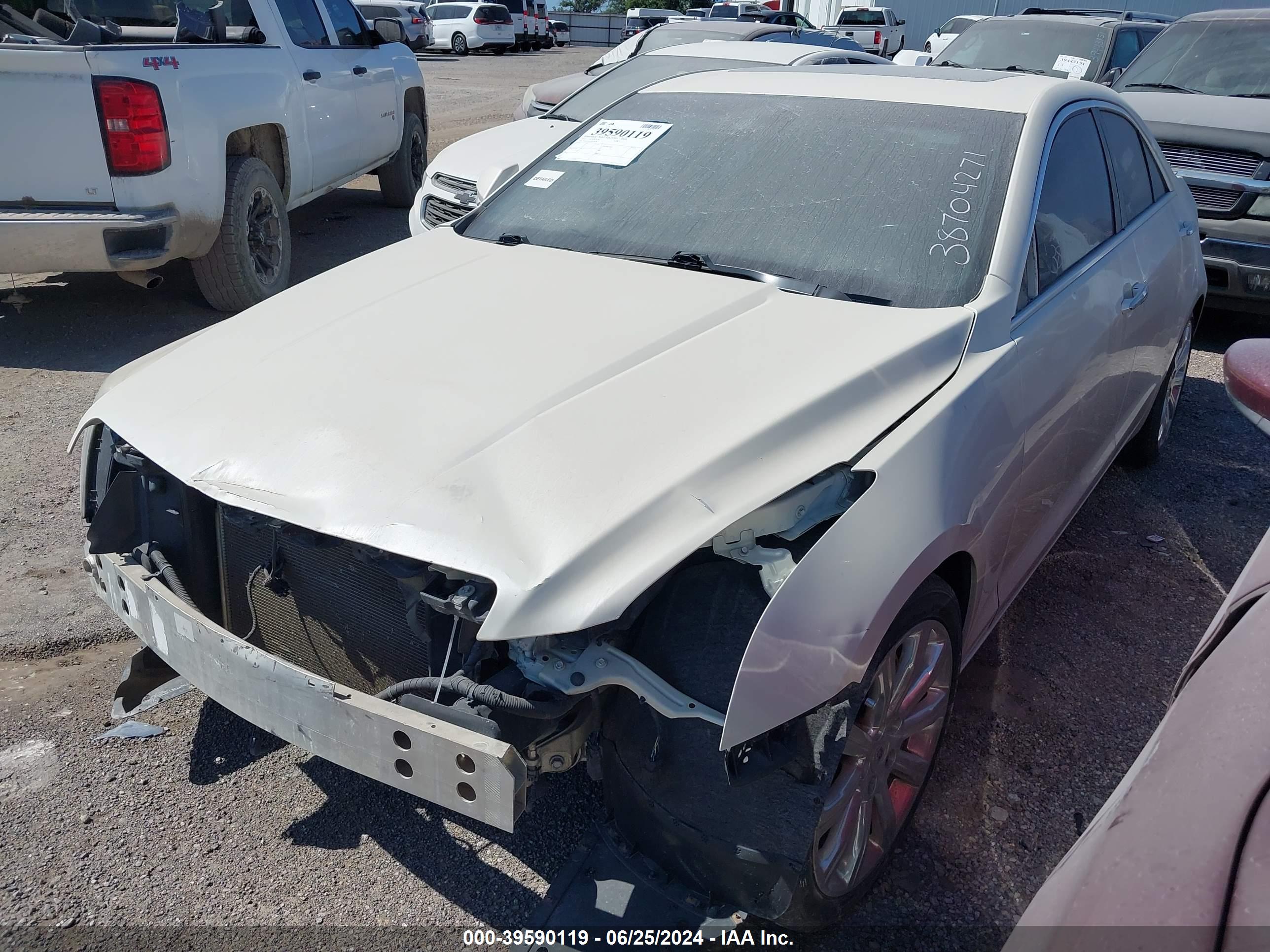 CADILLAC ATS image 2