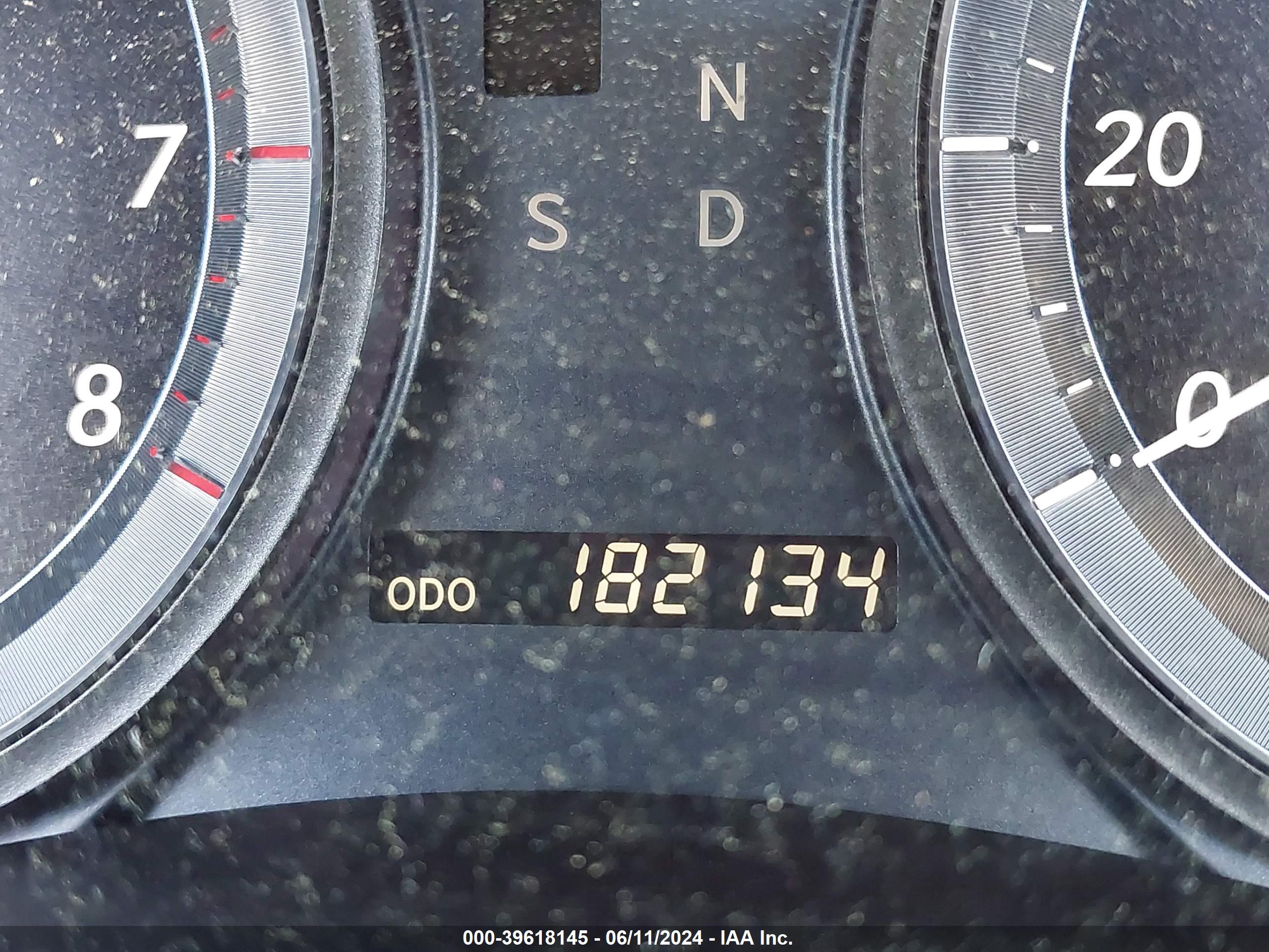 LEXUS ES image 7