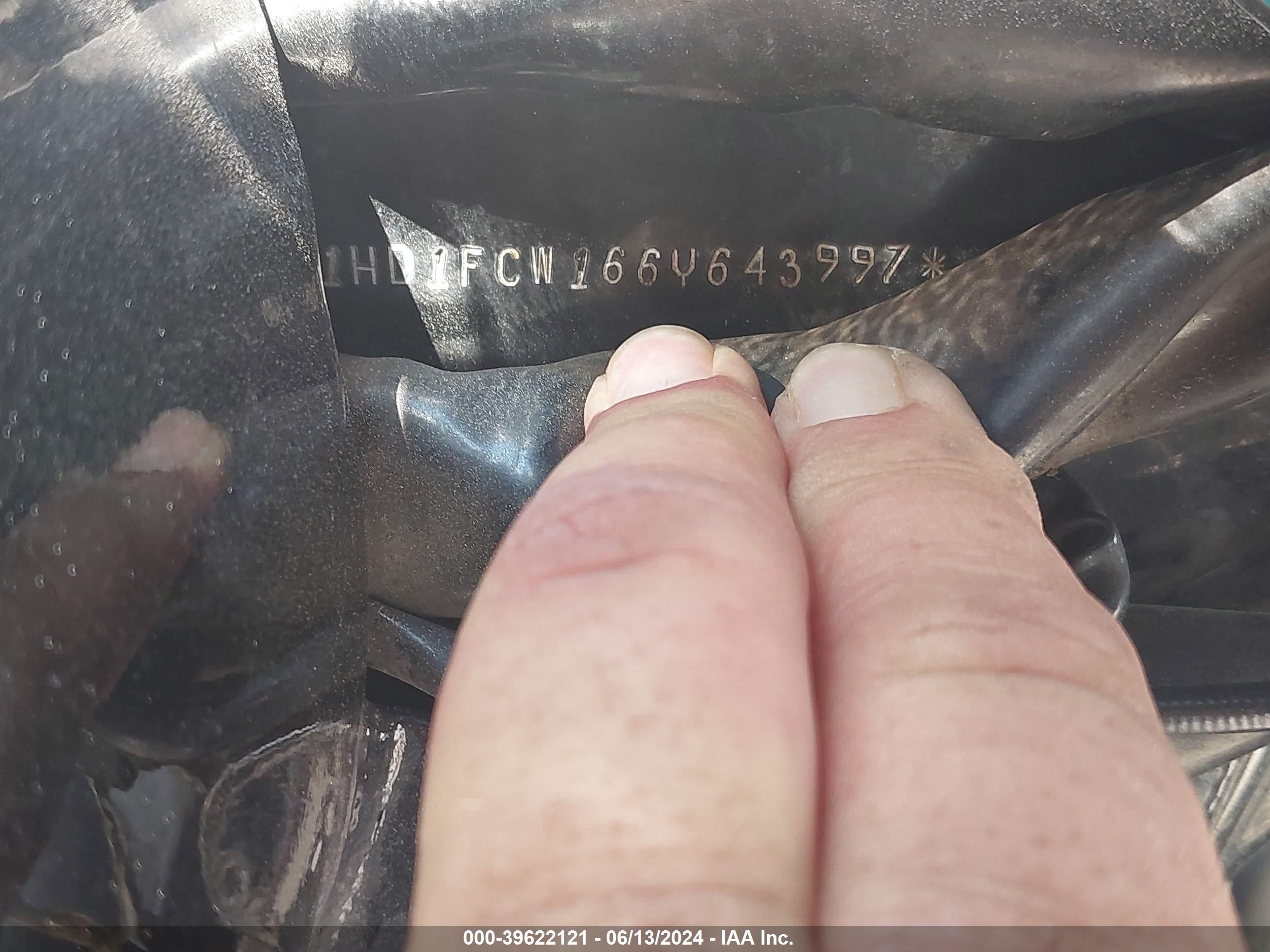 HARLEY-DAVIDSON FLHTCUI image 10