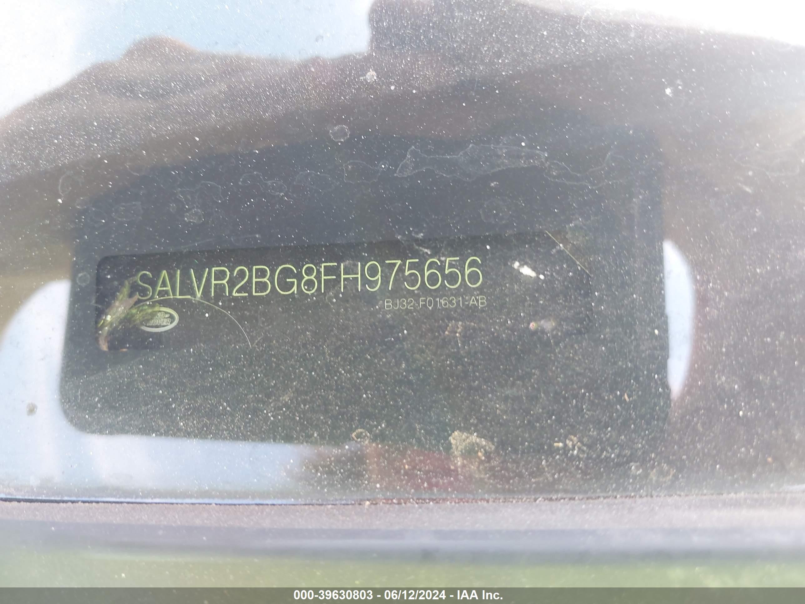 LAND ROVER image 9