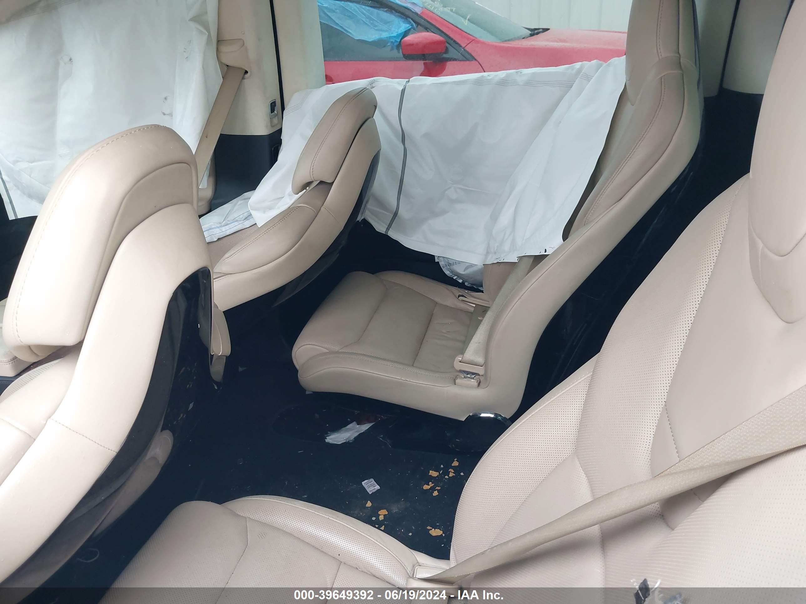 TESLA MODEL image 8
