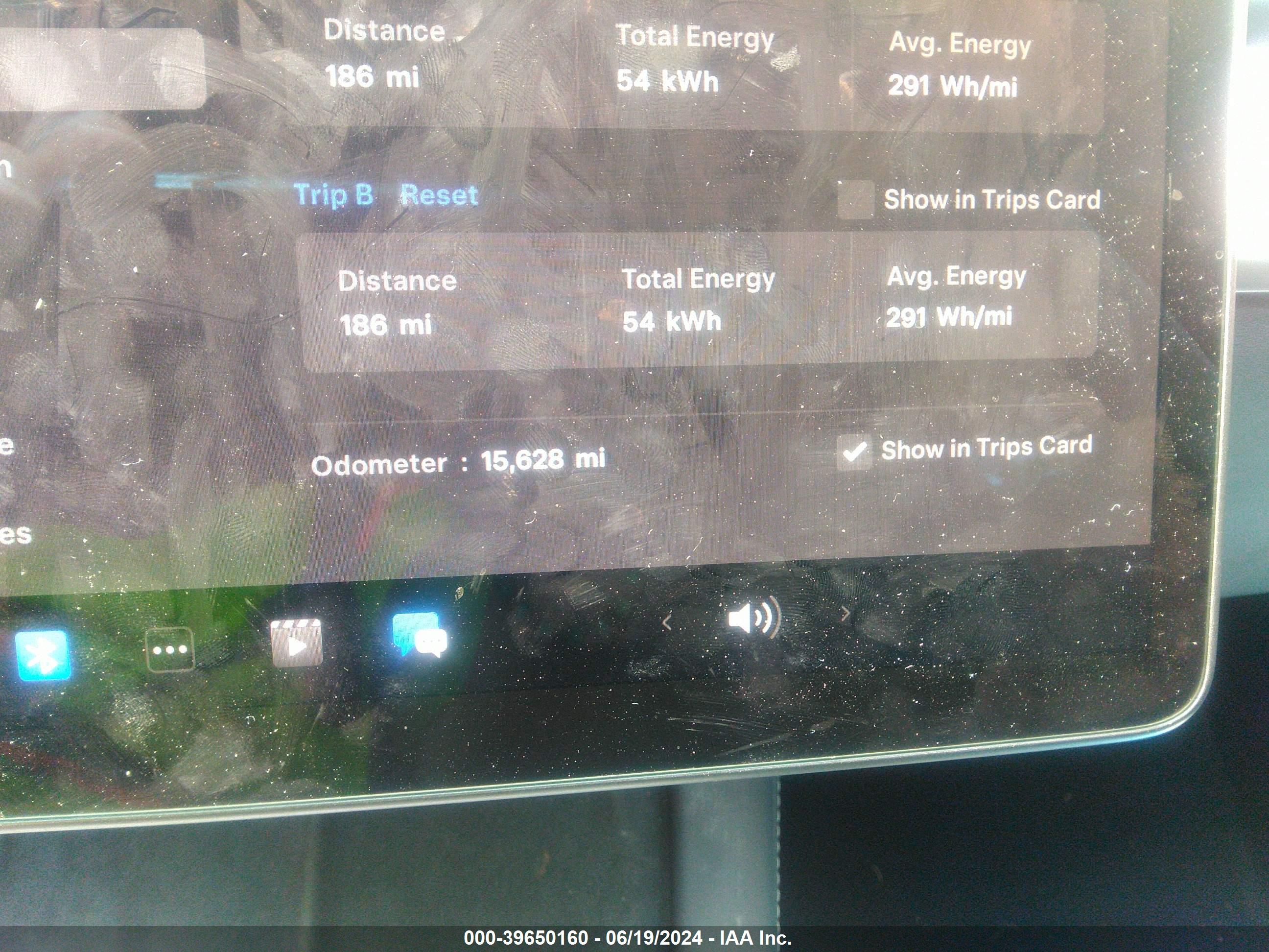 TESLA MODEL image 7