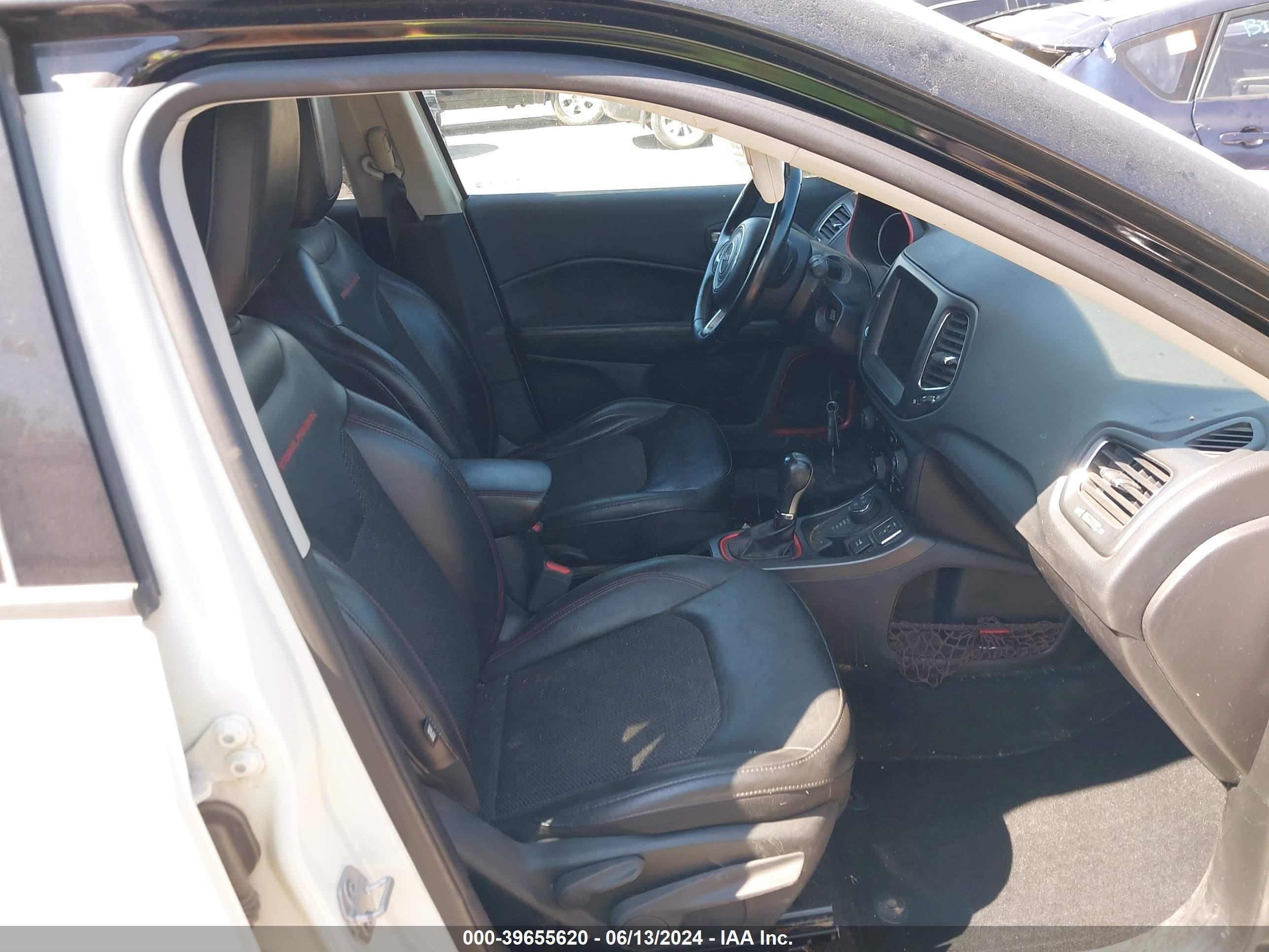 JEEP COMPASS image 5