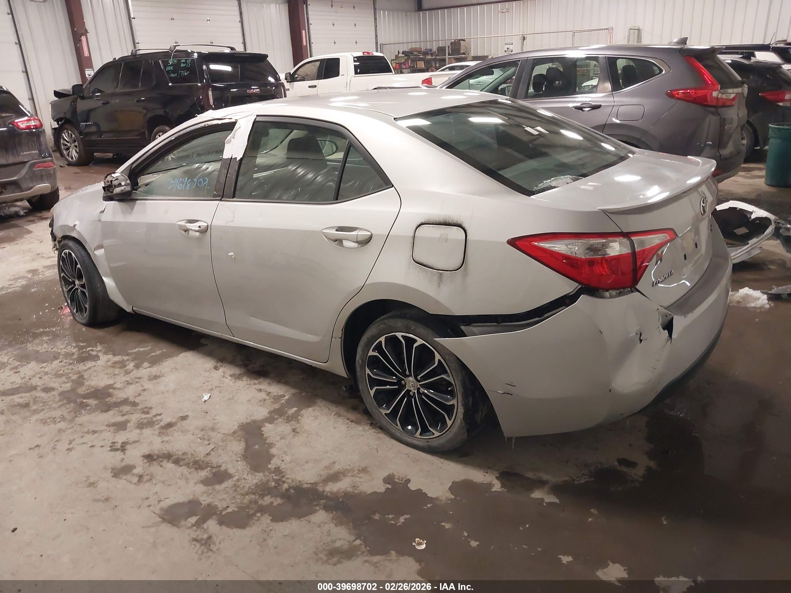 TOYOTA COROLLA image 3