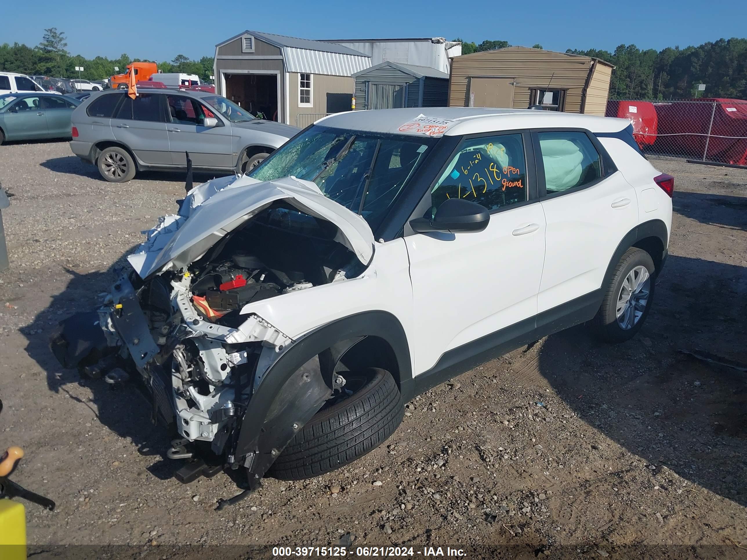 CHEVROLET TRAILBLAZER image 2