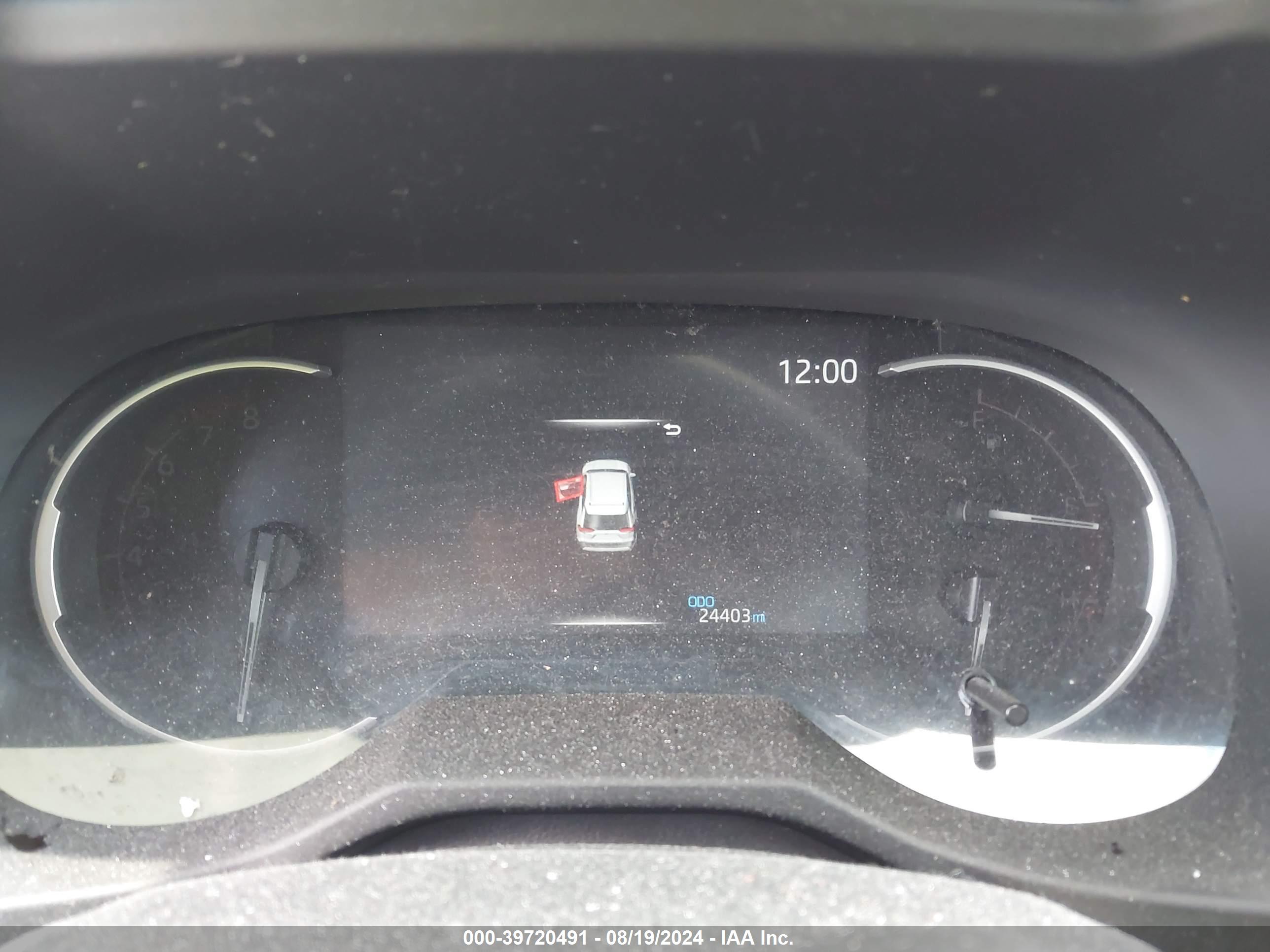 TOYOTA RAV4 image 7