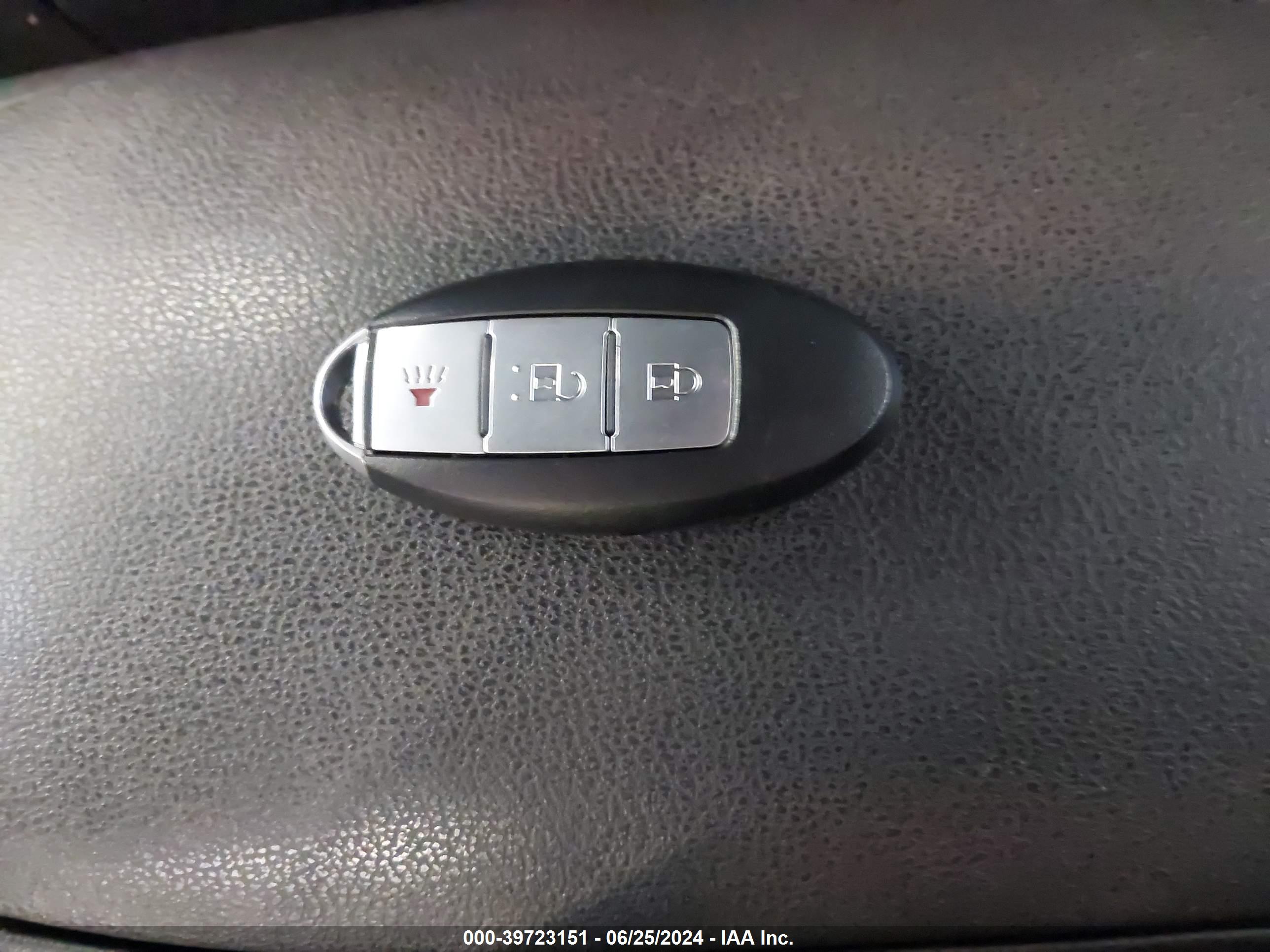 NISSAN 370Z image 11