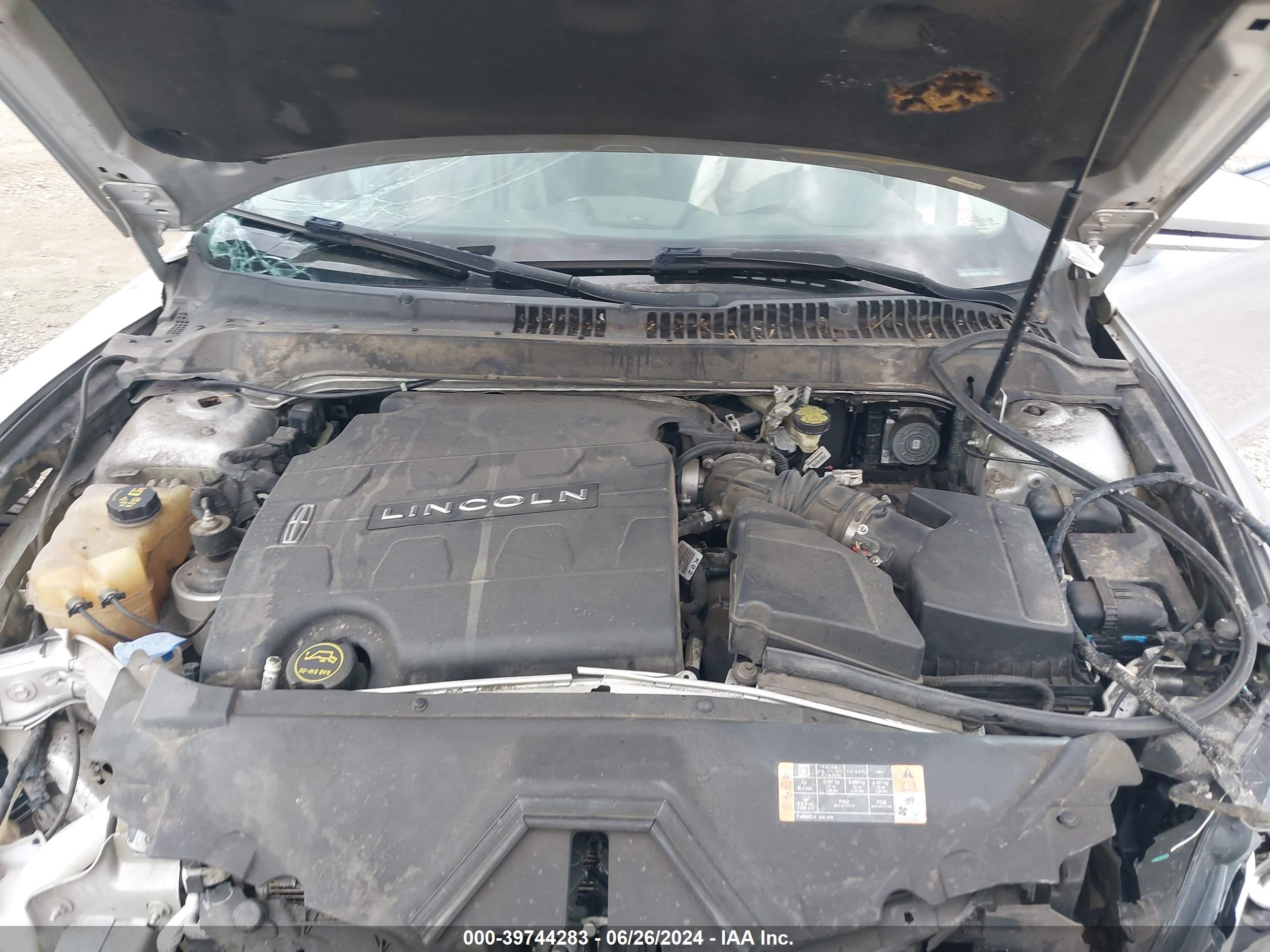 LINCOLN MKZ image 10