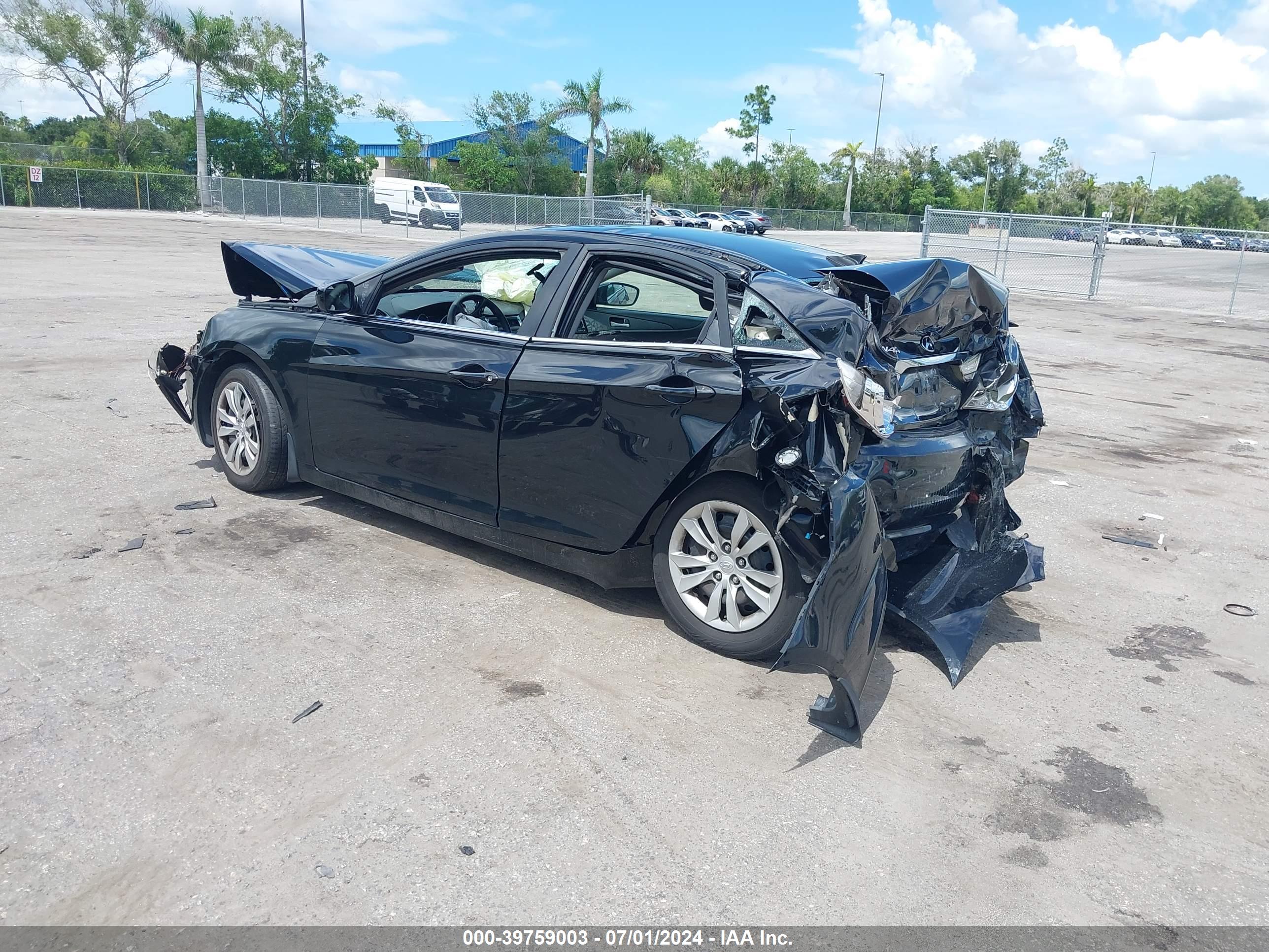 HYUNDAI SONATA image 3